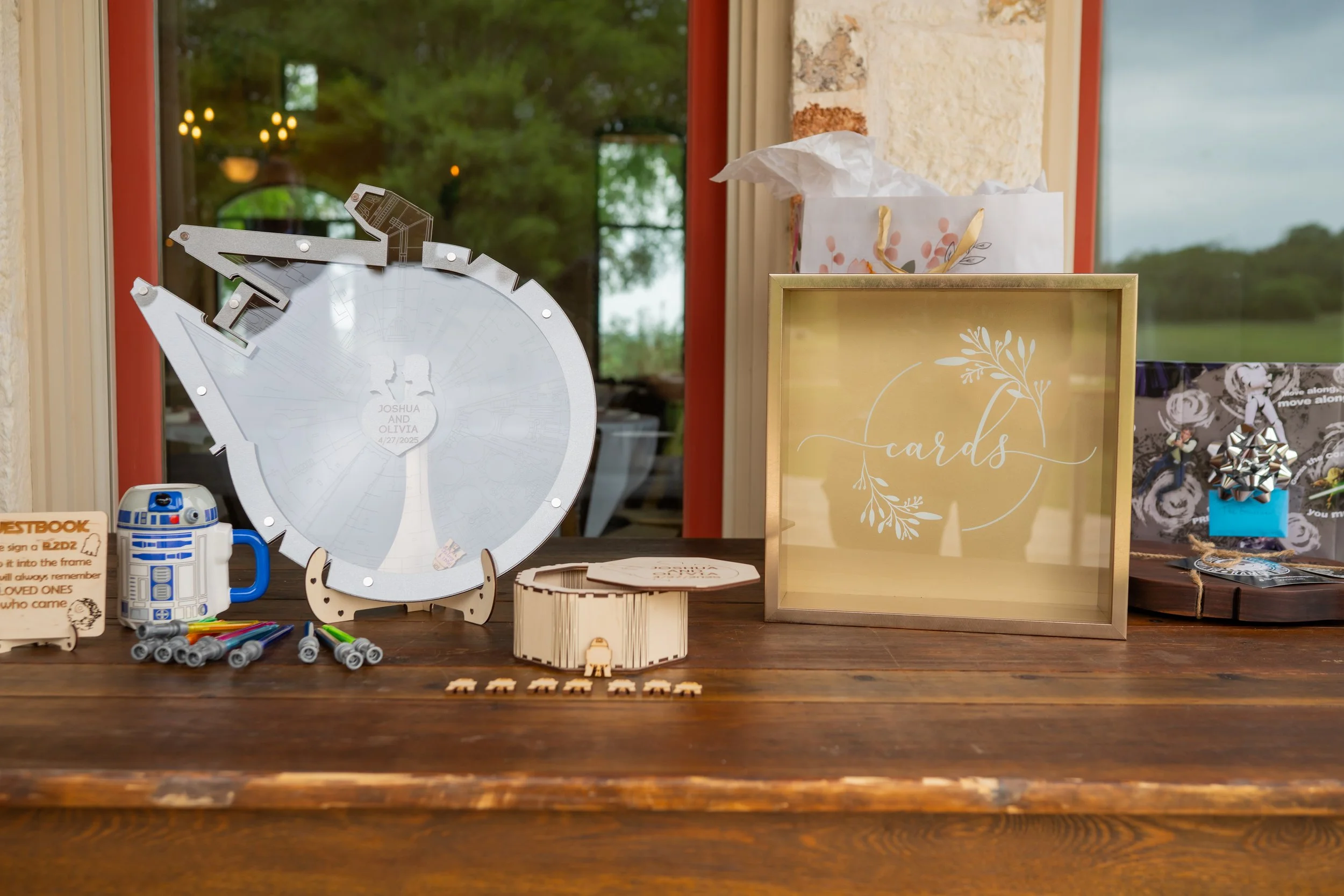 Olivia + Josh - New Road Productions Z8A_1150.jpg