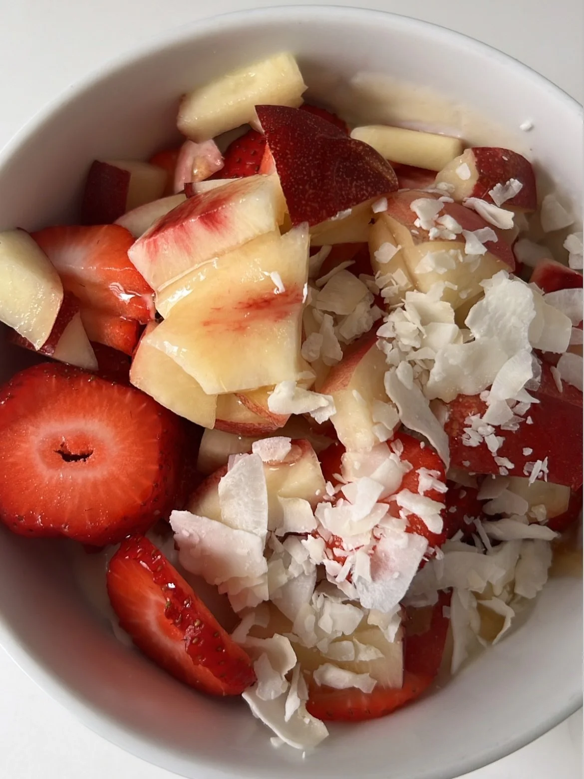 Summer sweet treats 🍒🥥🫐🍦🍓

Embracing summer with all the fresh fruit 
+ a quick and easy snack to ensure I get some good protein and fiber for optimal gut health 🥝

I use plain unsweetened grass fed organic Greek yogurt or will use A2 yogurt mi