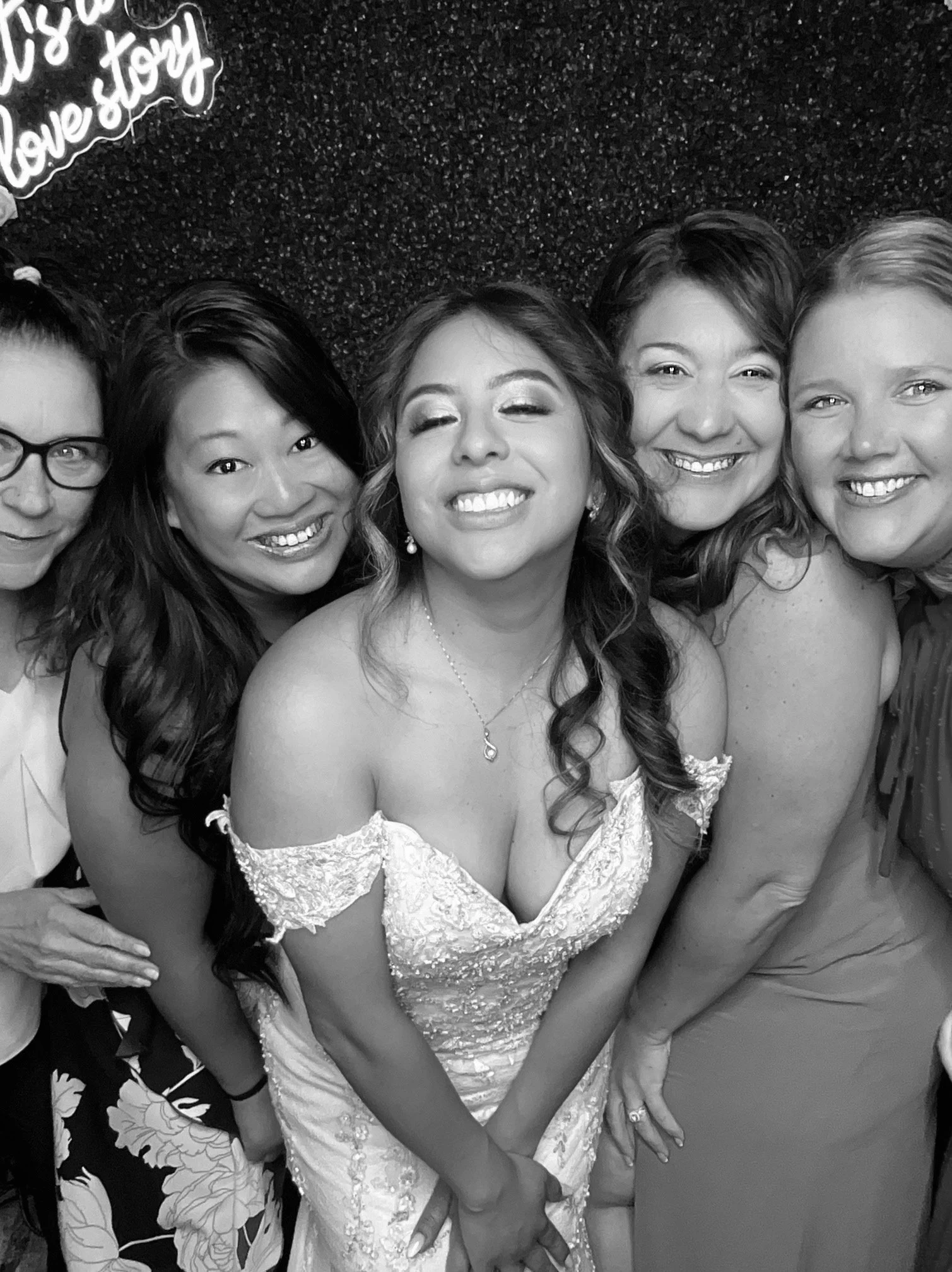 Marcus_Michelle_Wedding_Photo_20250906_Time-220611_6tynk2.jpeg
