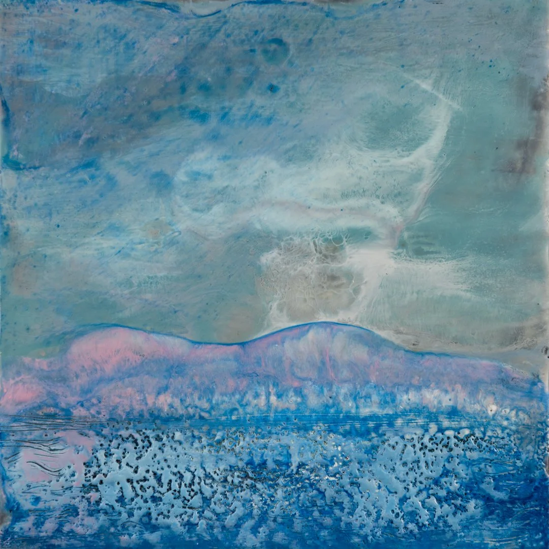 Lionnir faoin spéir, encaustic on wood, 23 x 23cm, framed in a white wood frame: SOLD