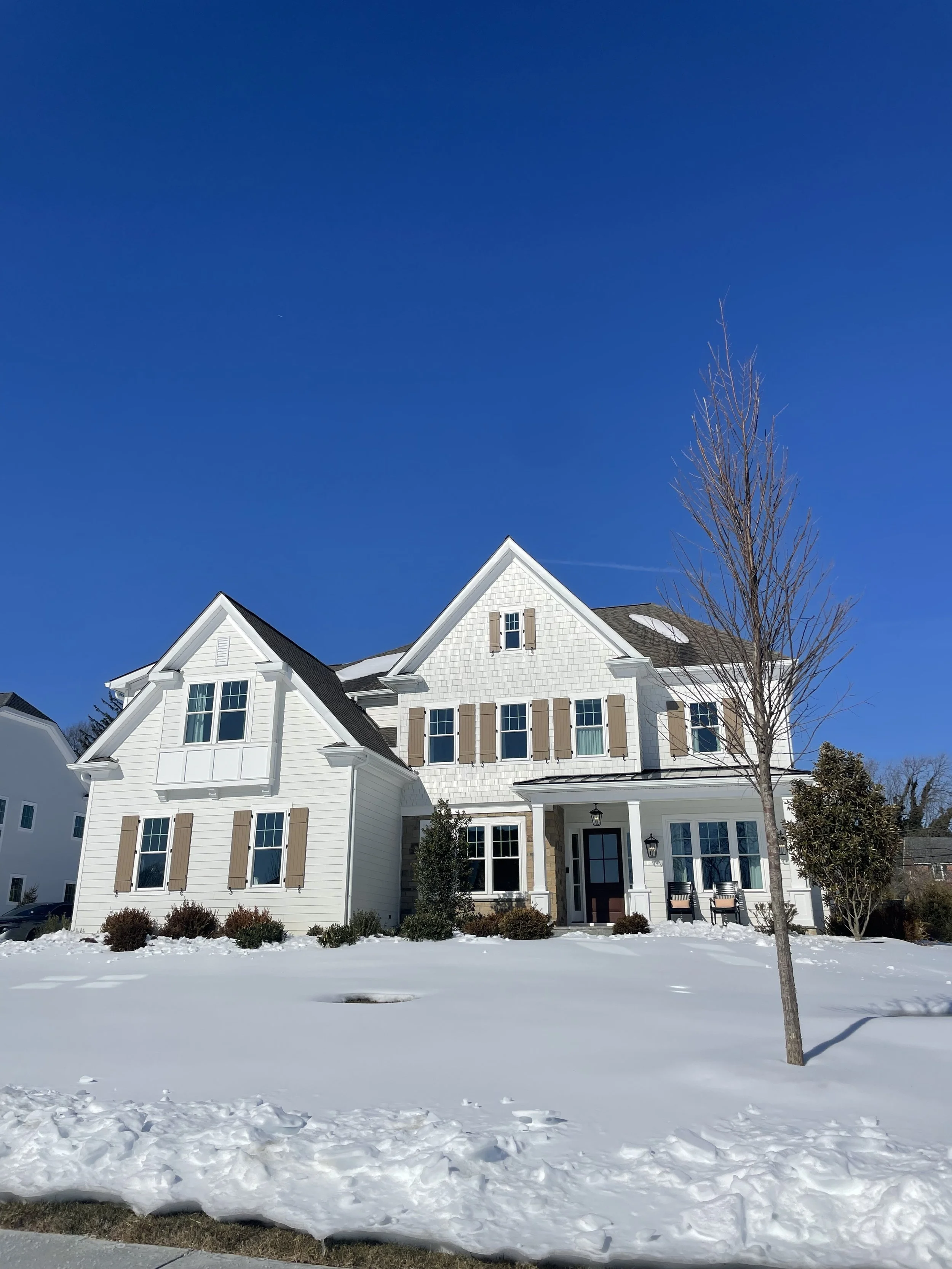 The Mainline Manor