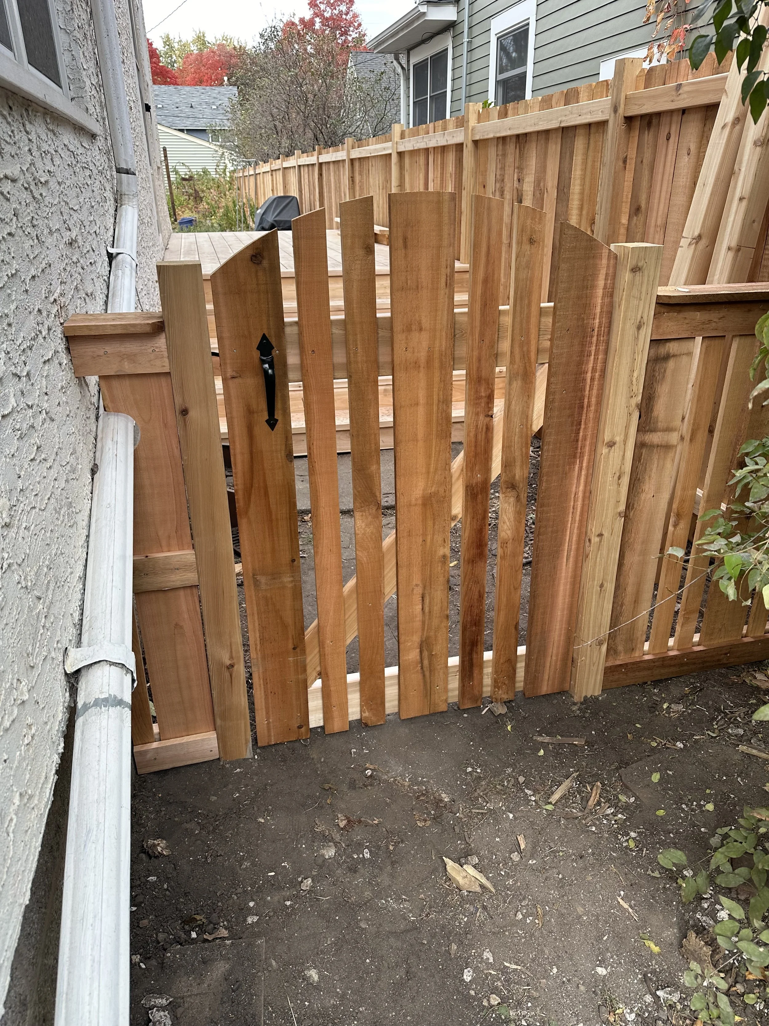 fence deck gate.jpg