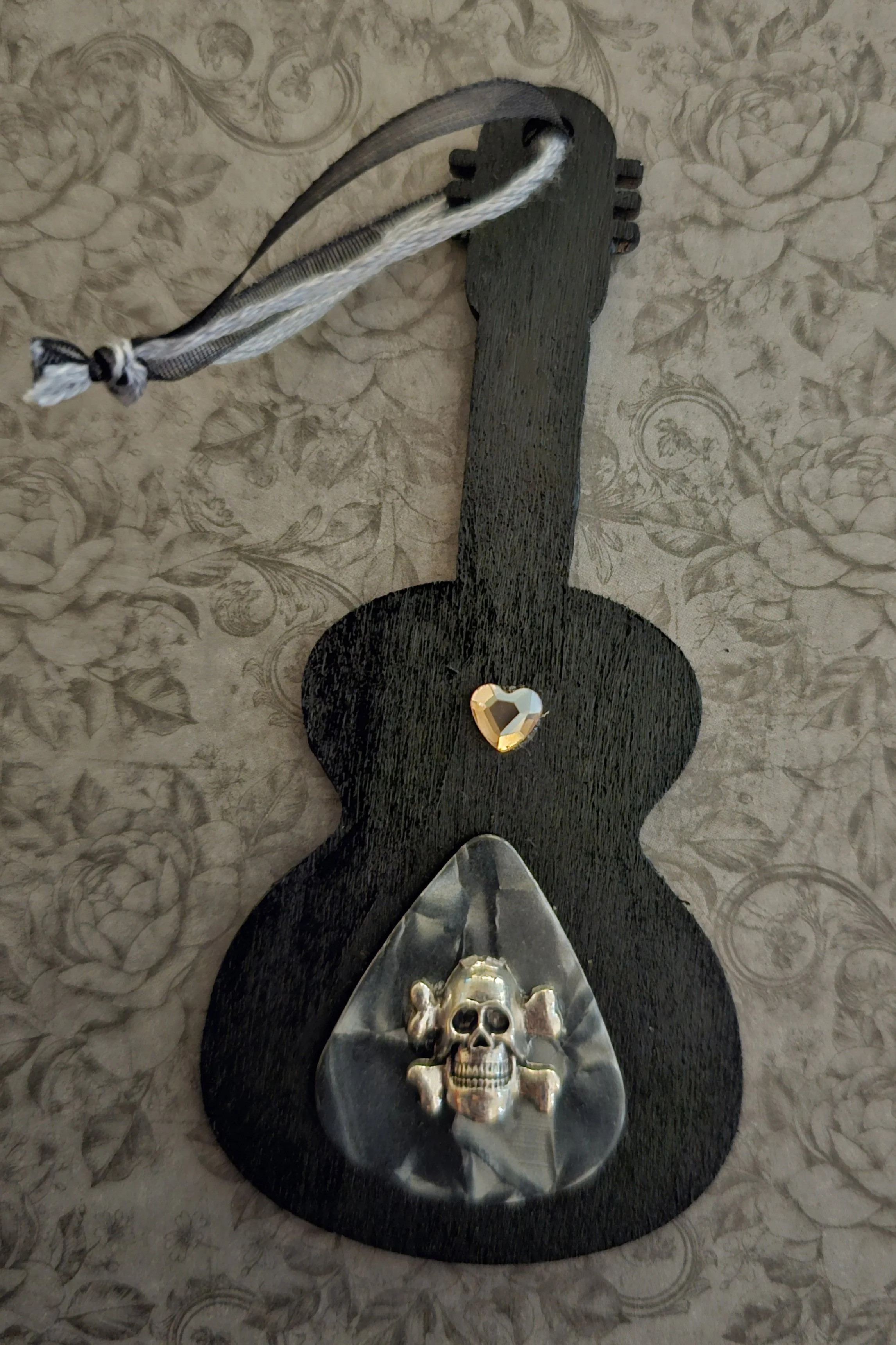 handpainted guitar ornament.jpg
