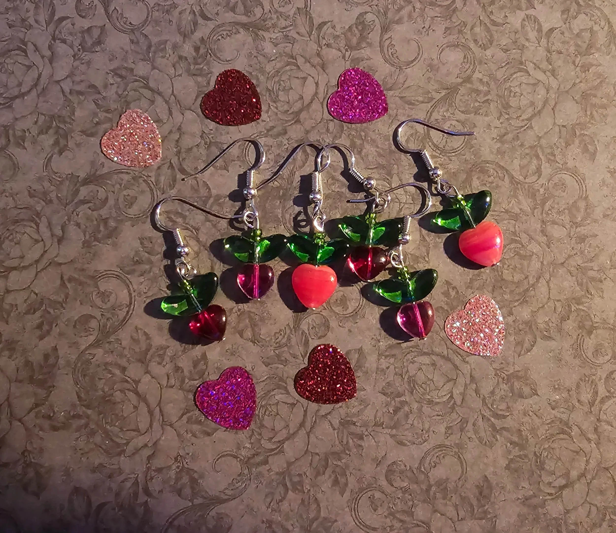 valentine+earrings+glass+beads.jpg