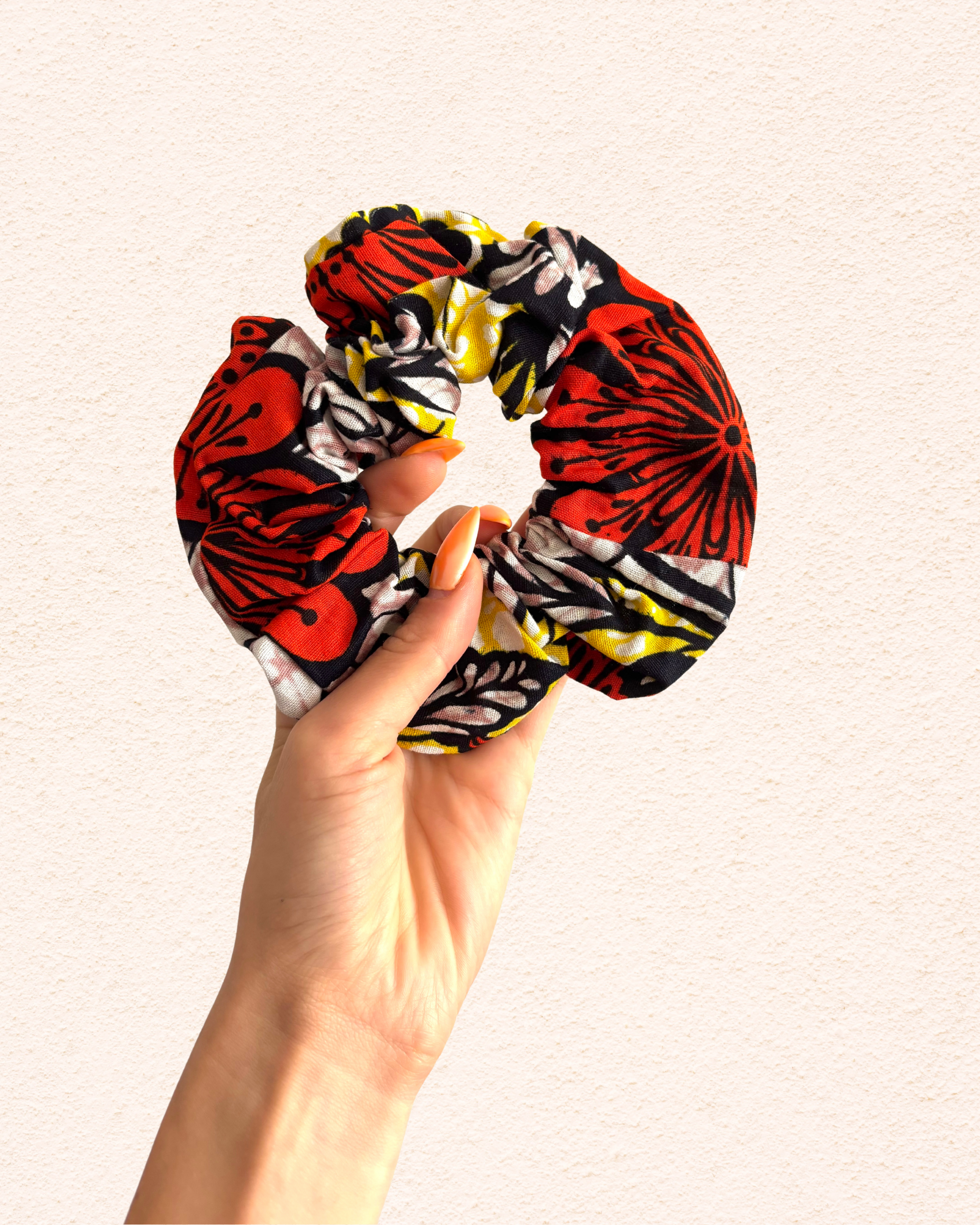 Red flowers.png