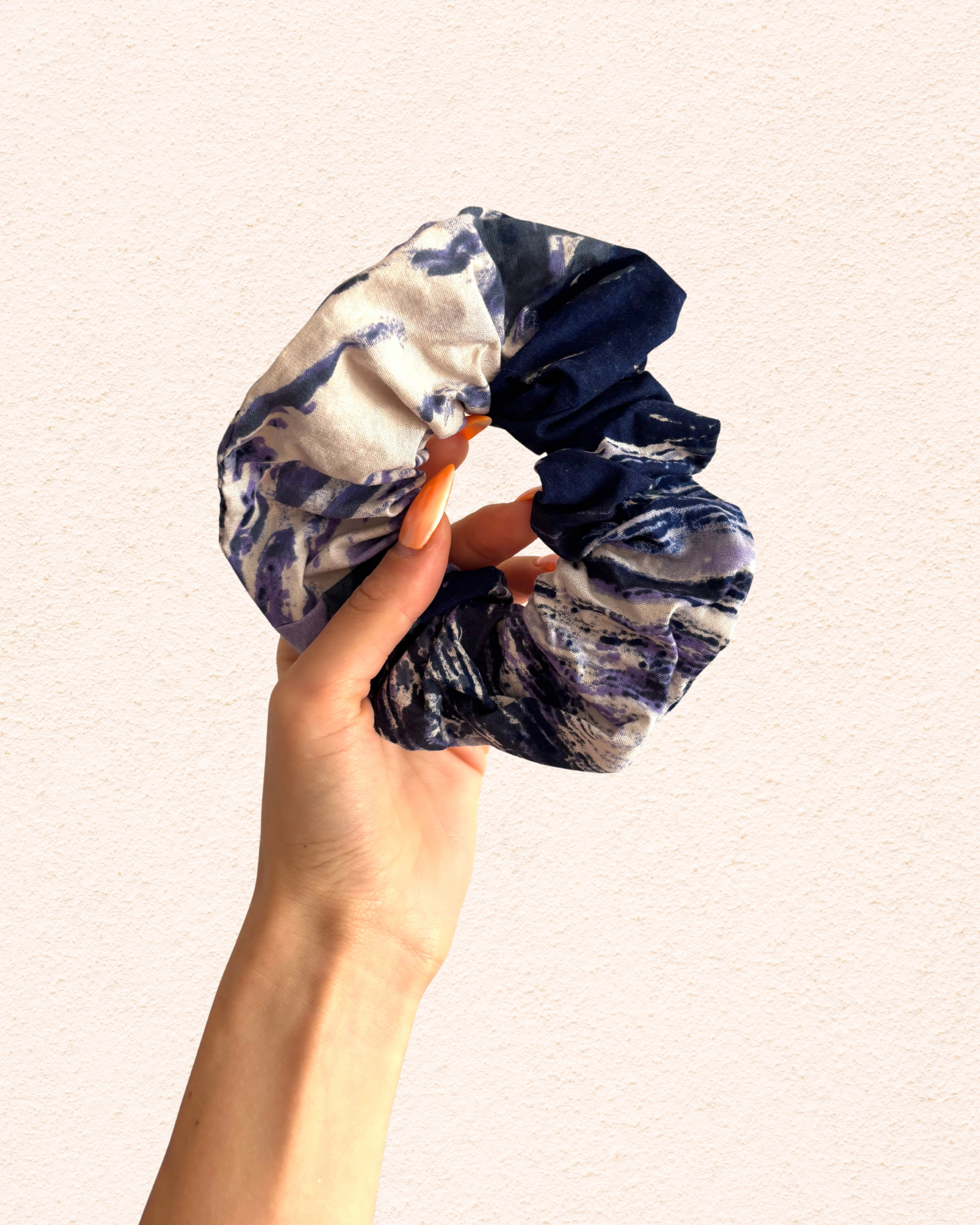 Dark blue & purple.png