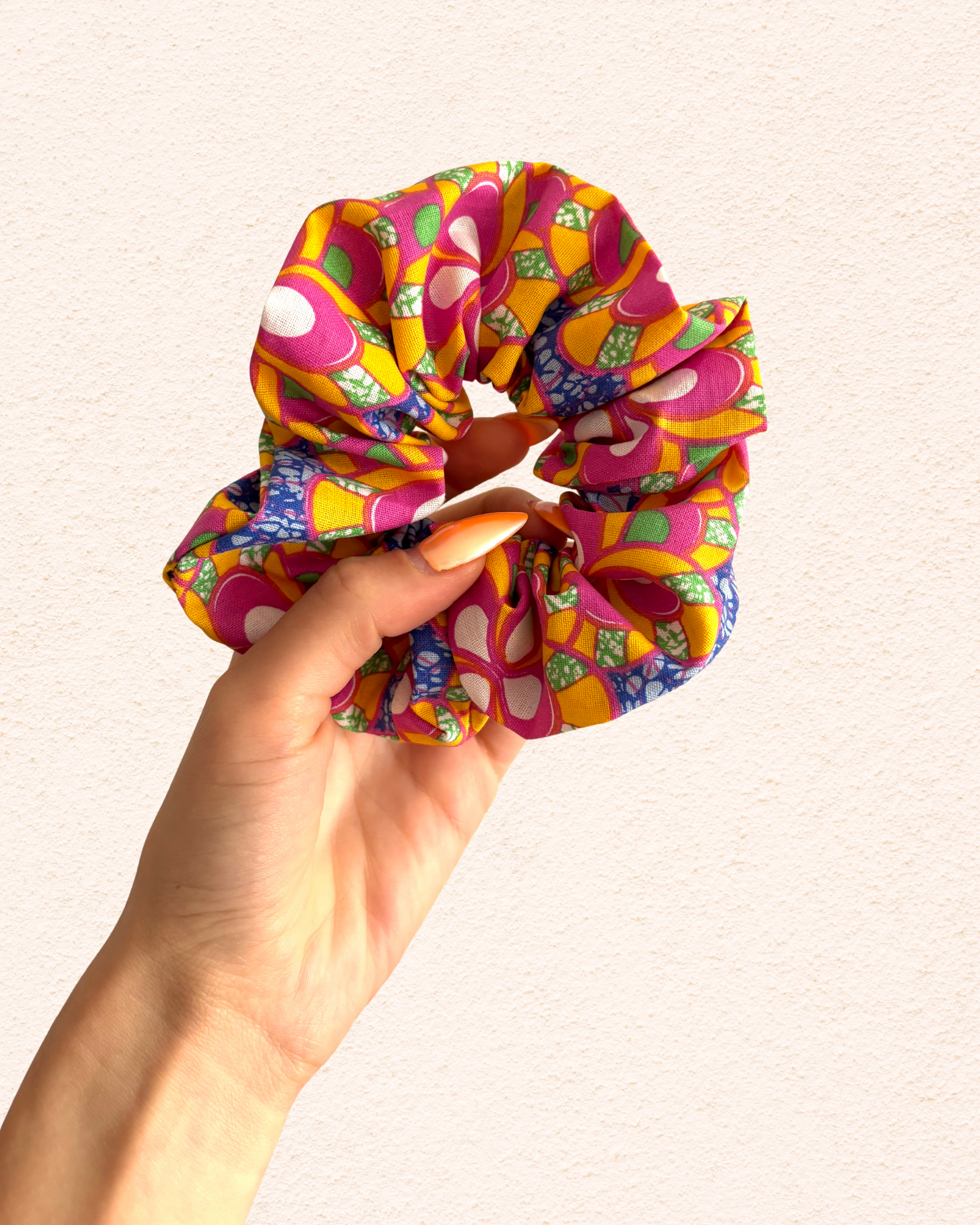 Multicolors (pink).png