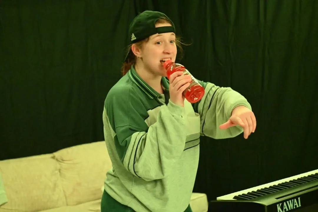 *tap tap* Is this thing on? 🎤

Well LISTEN UP: our Apartment Series continues TONIGHT! And remember, it's FREE to attend! Just follow the link in our bio to reserve your spot, and we'll send you the details.

📸: @magdalarondine