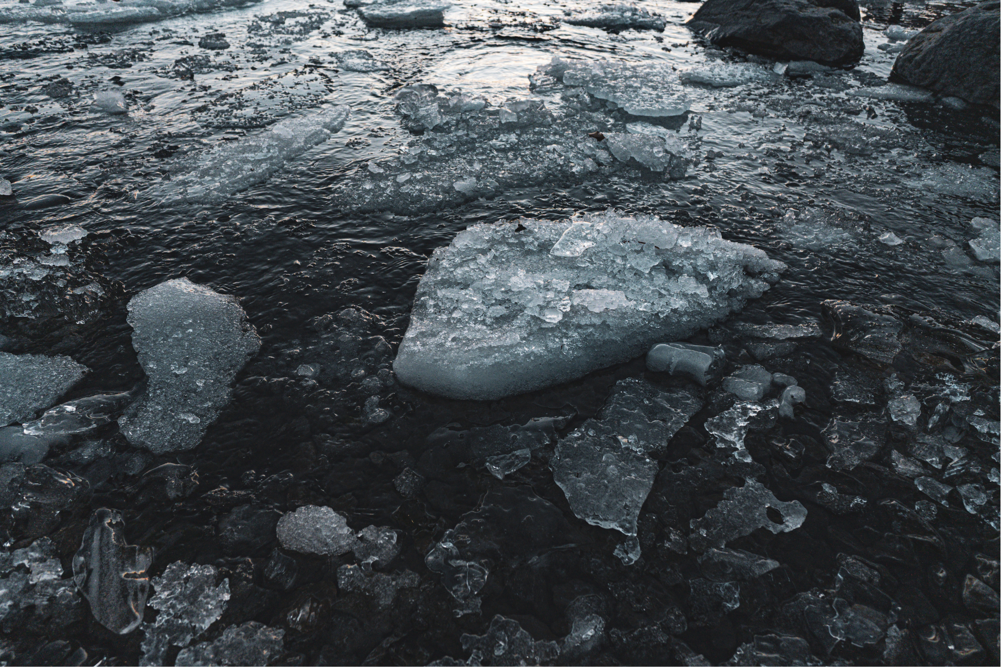 dead-water.png