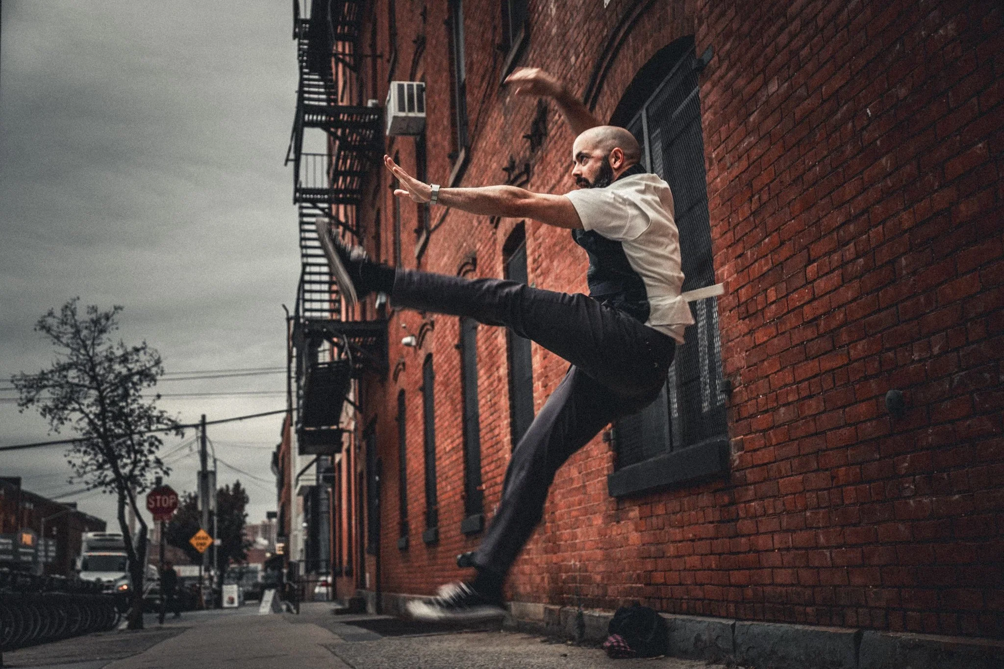 Available to take your dating profile photos that will actually catch their eye