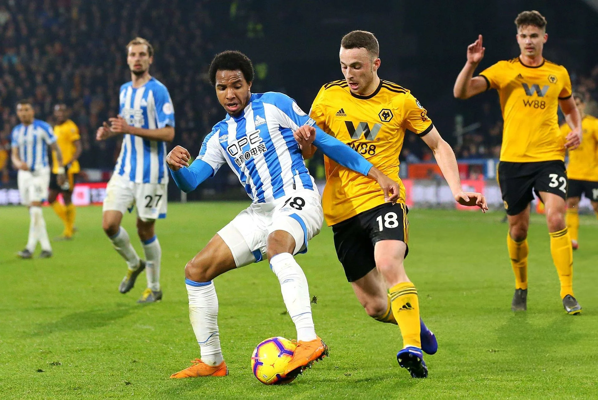 Demeaco Duhaney’s Premier League Debut