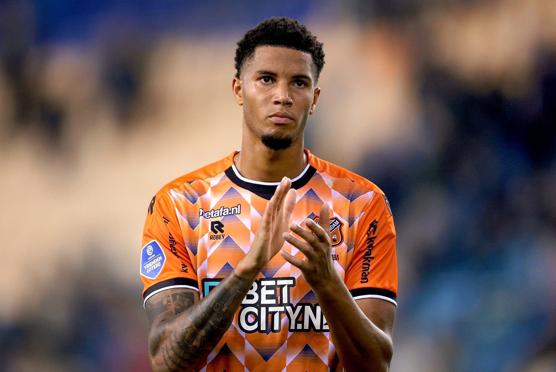 Xavier Mbuyamba Dominates