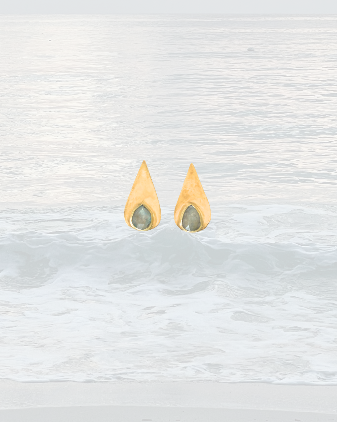 SEA DROP w BG.png