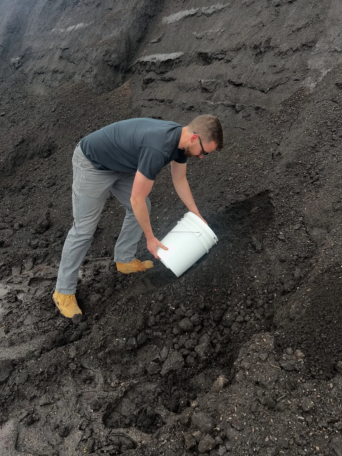 We collected some finished compost to bring along with us to the @lewistonfarmersmarket OPENING DAY tomorrow 👀🤩🌱 We are excited to see you all there! 2 Oxford Street in Lewiston from 9:30-1! #CurbsideCompost #CompostLife #MaineCompostCo #FarmersMa