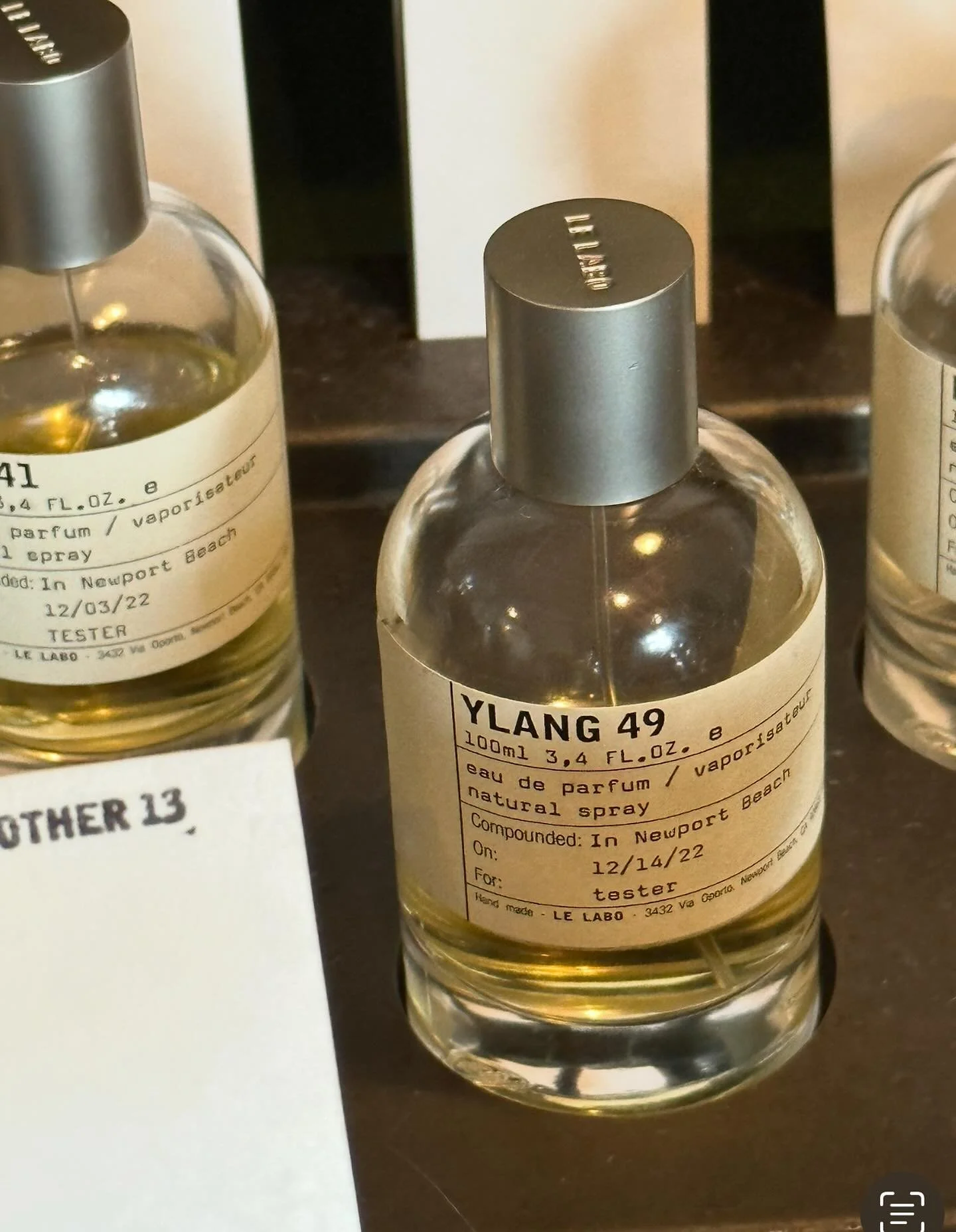 ❤️ this 
🌸 Le Labo Ylang 49 

Top Notes:
	&bull;	Ylang-Ylang
	&bull;	Pitosporum

Heart (Middle) Notes:
	&bull;	Gardenia
	&bull;	Oakmoss
	&bull;	Vetiver
	&bull;	Patchouli

Base Notes:
	&bull;	Sandalwood
	&bull;	Benzoin
@lelabofragrances #LeLabo #Ylan