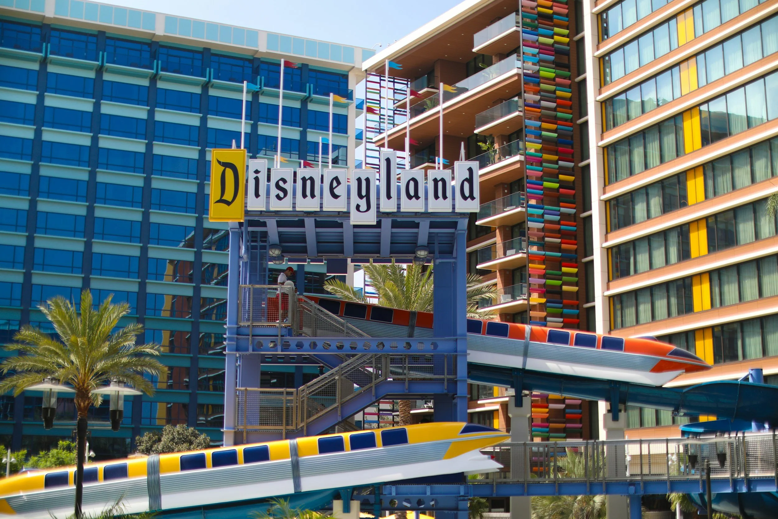 Best Hotels Near Disneyland | Family, Resort &amp; Walkable Stays