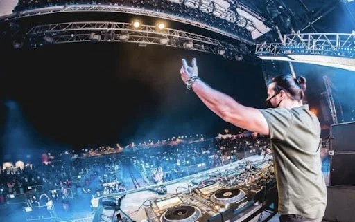 Trivecta (18+) – Anaheim