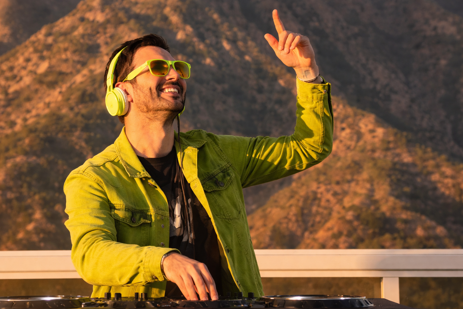 Party Pupils — Yacht House Summer Tour Stop — Huntington Beach