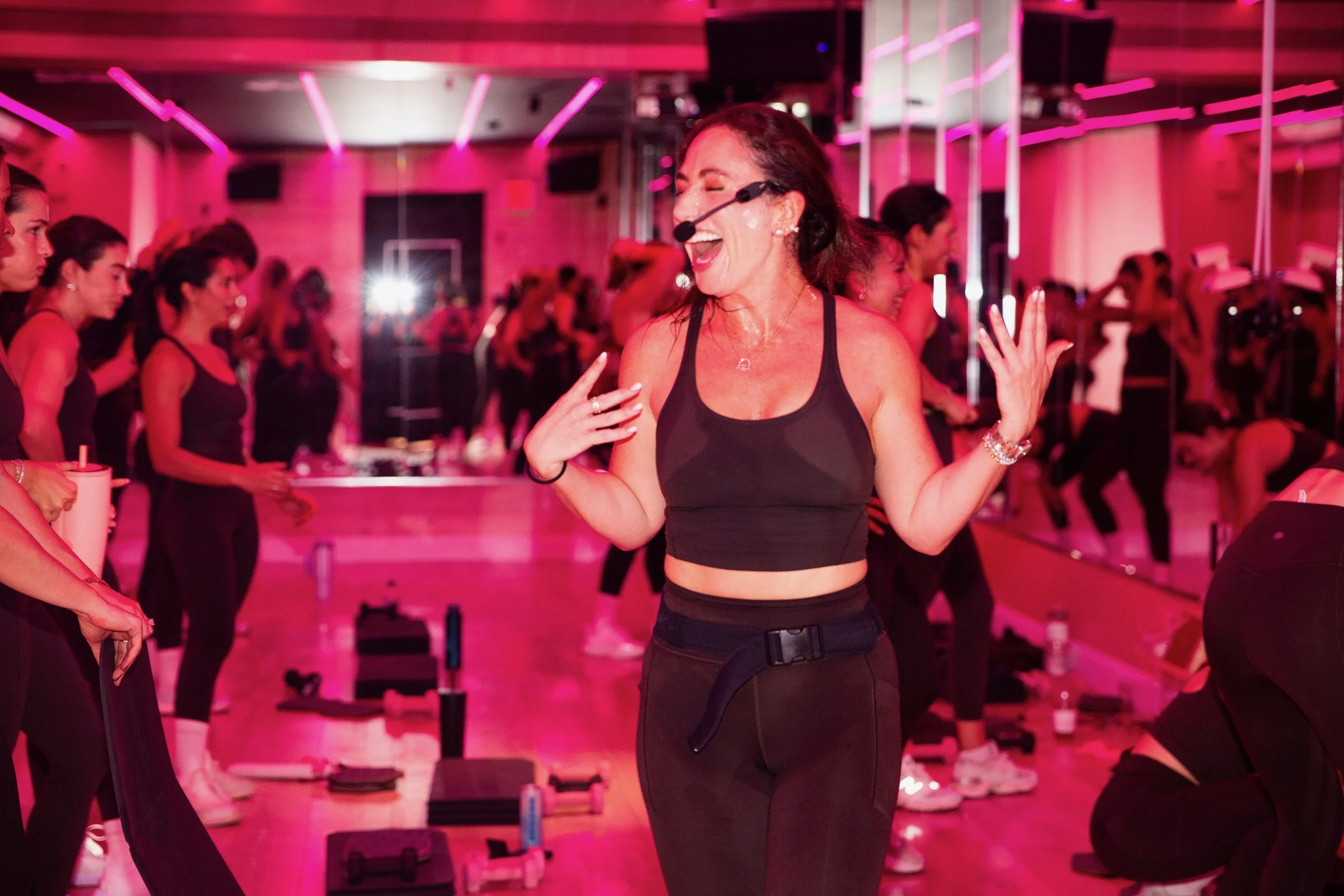 Sydney Miller NYC top fitness instructor mat pilates tone sculpt strength class