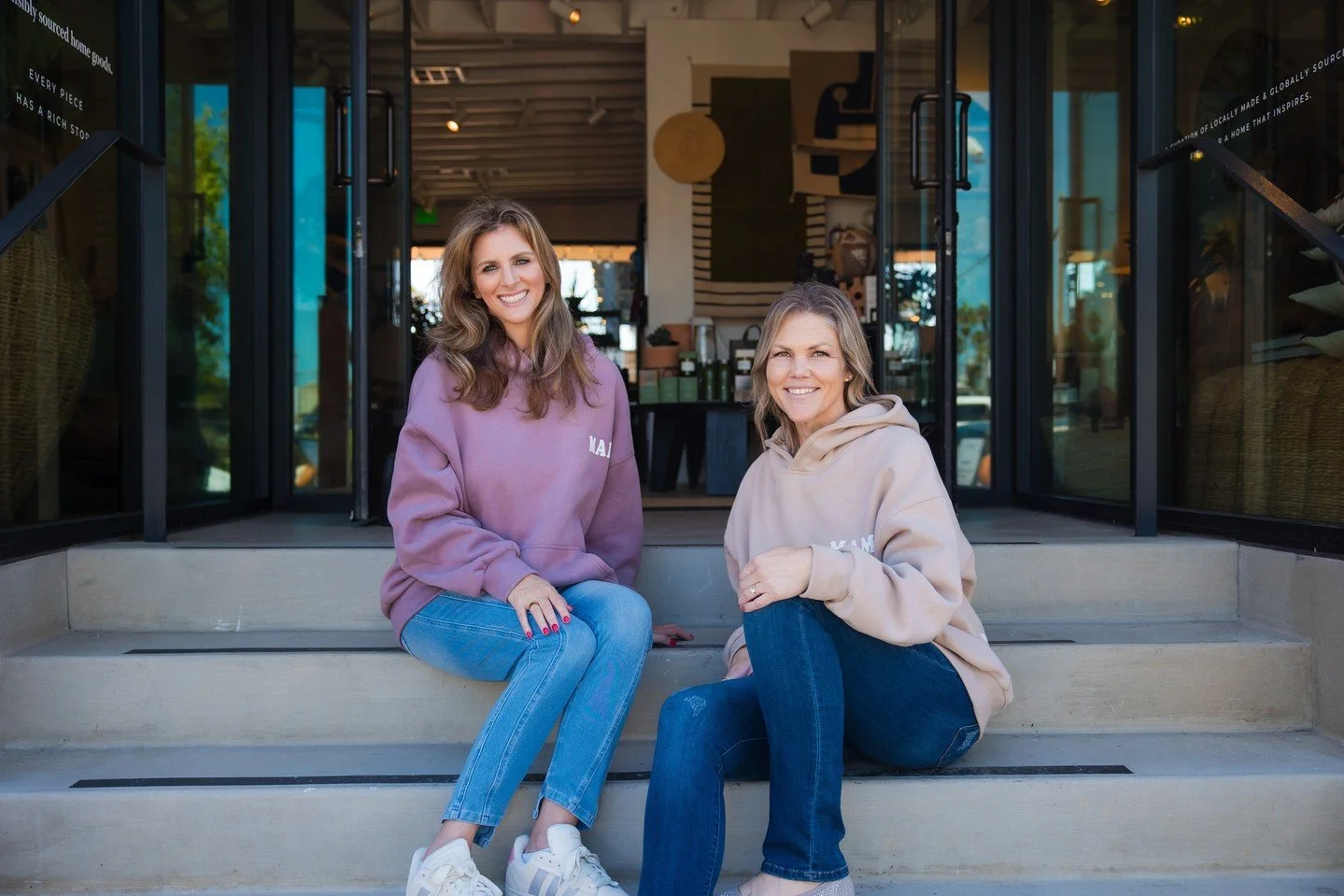 ✨ GIVEAWAY REMINDER ✨⁠
If you haven&rsquo;t entered yet&hellip; now&rsquo;s the time! 👀
We&rsquo;re giving away two custom oversized puff-print hoodies - made by Carly for her and Kelly, and now for two of YOU. 🥹✨⁠

Before the holiday whirlwind hit