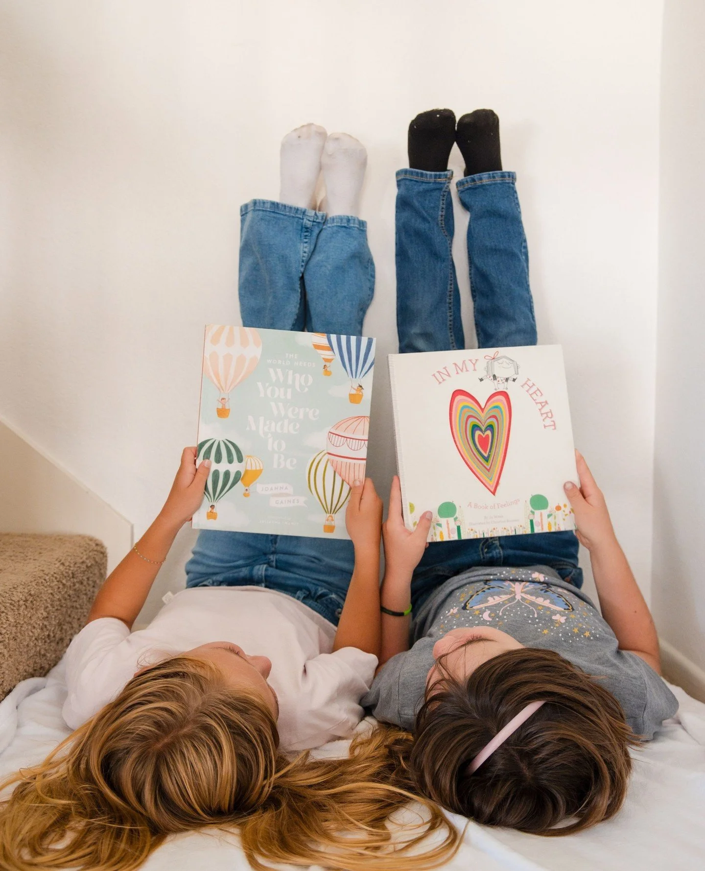 Sundays are for books, blankets, and a little bit of ignoring the Sunday scaries 📚💖⁠
Our girls are already pros at getting lost in a story&hellip; just like us.⁠
How do you hit pause and recharge before Monday?⁠
⁠
#youhandledthatperfectly #podcastc