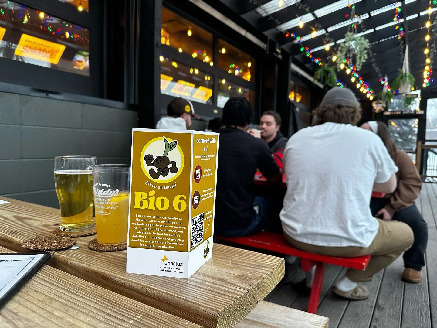 We just wanted to thank everyone that came to our Sustainability Trivia Night at @shiddys last month!! 🎉🎉We hope everyone had as much fun as we did putting it on, and that the questions were fair and educational 🤓
Here are some highlights from the