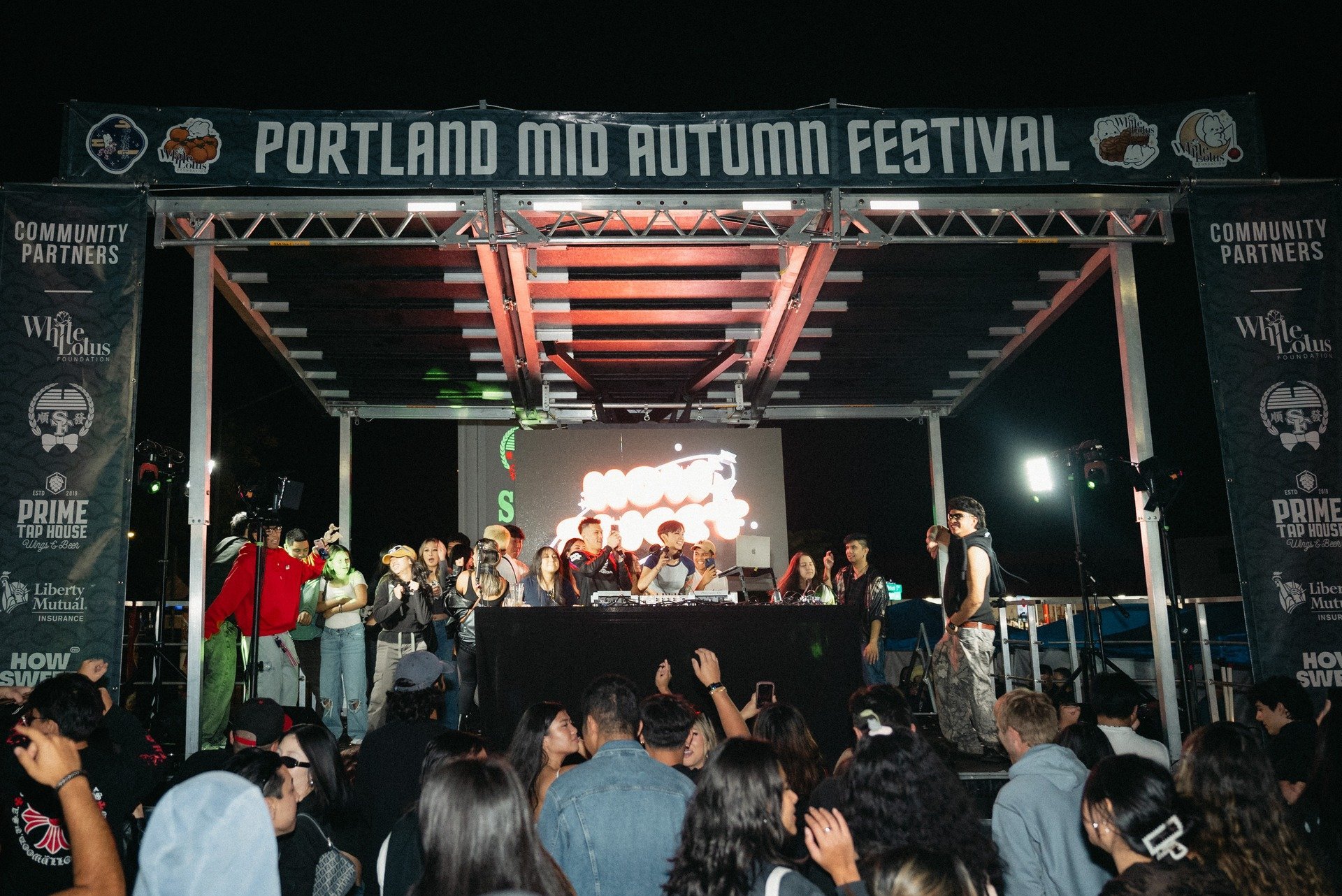 how_sweet_-_mid_autumn_festival-126.jpg