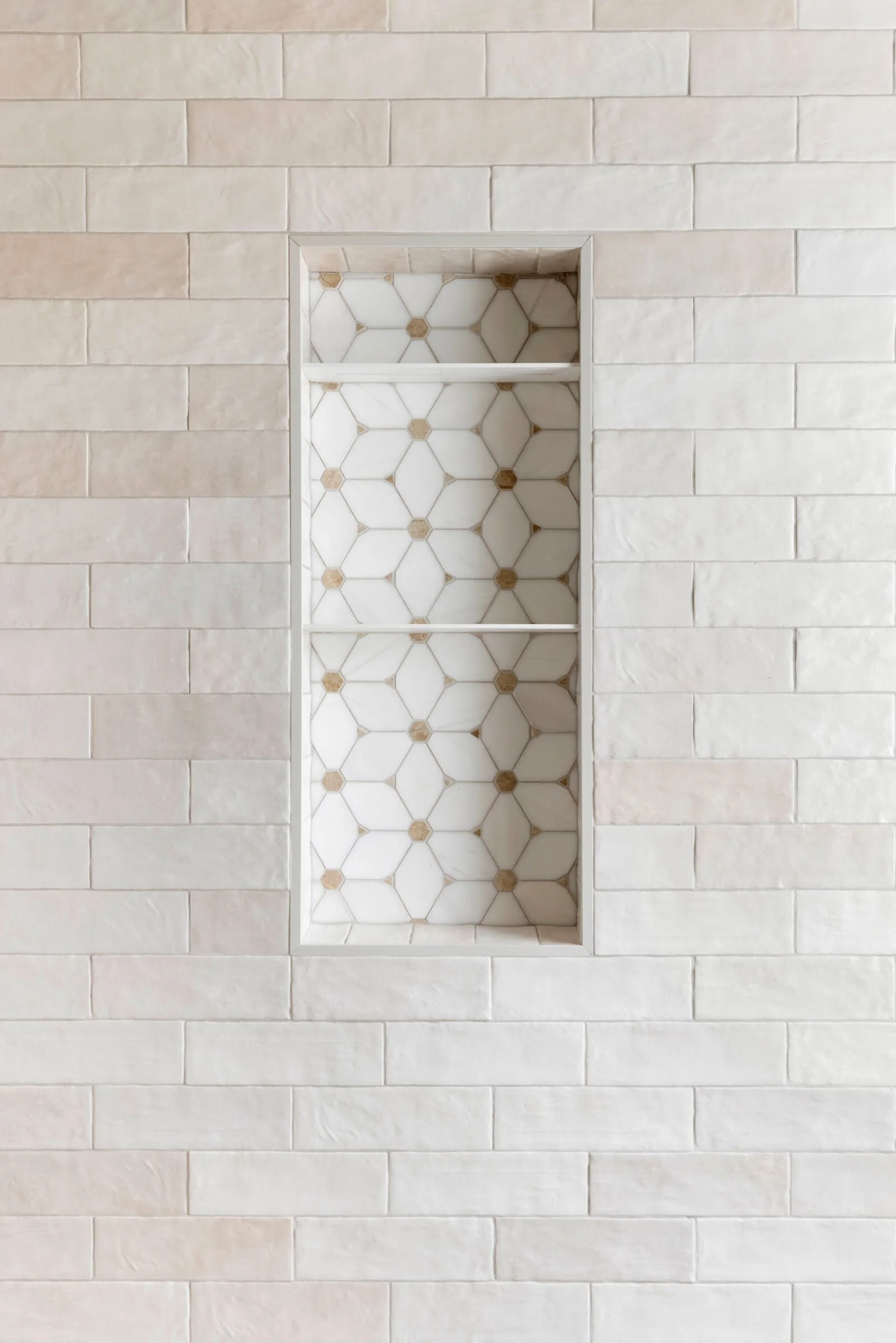 Larson Interiors_7512 Colfax Ave S_008.jpg
