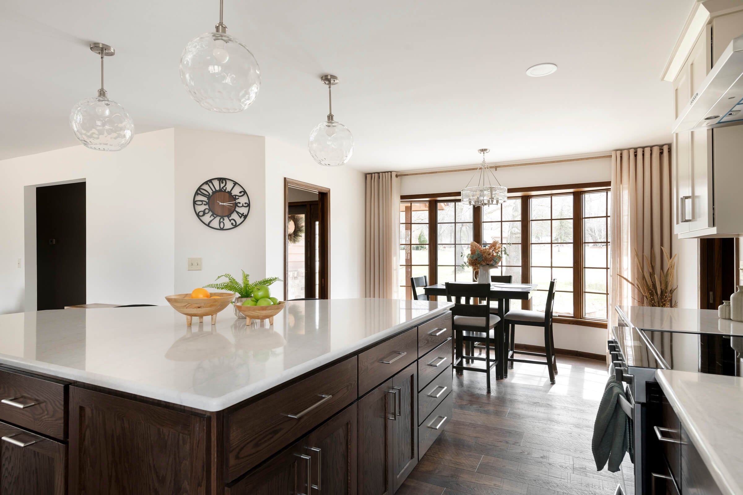 Larson Interiors - Creekwood Rd - 014.jpg