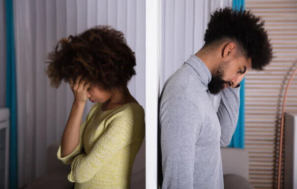 If you want to live a longer, healthier life, never go to sleep on an argument - Robert Stawski