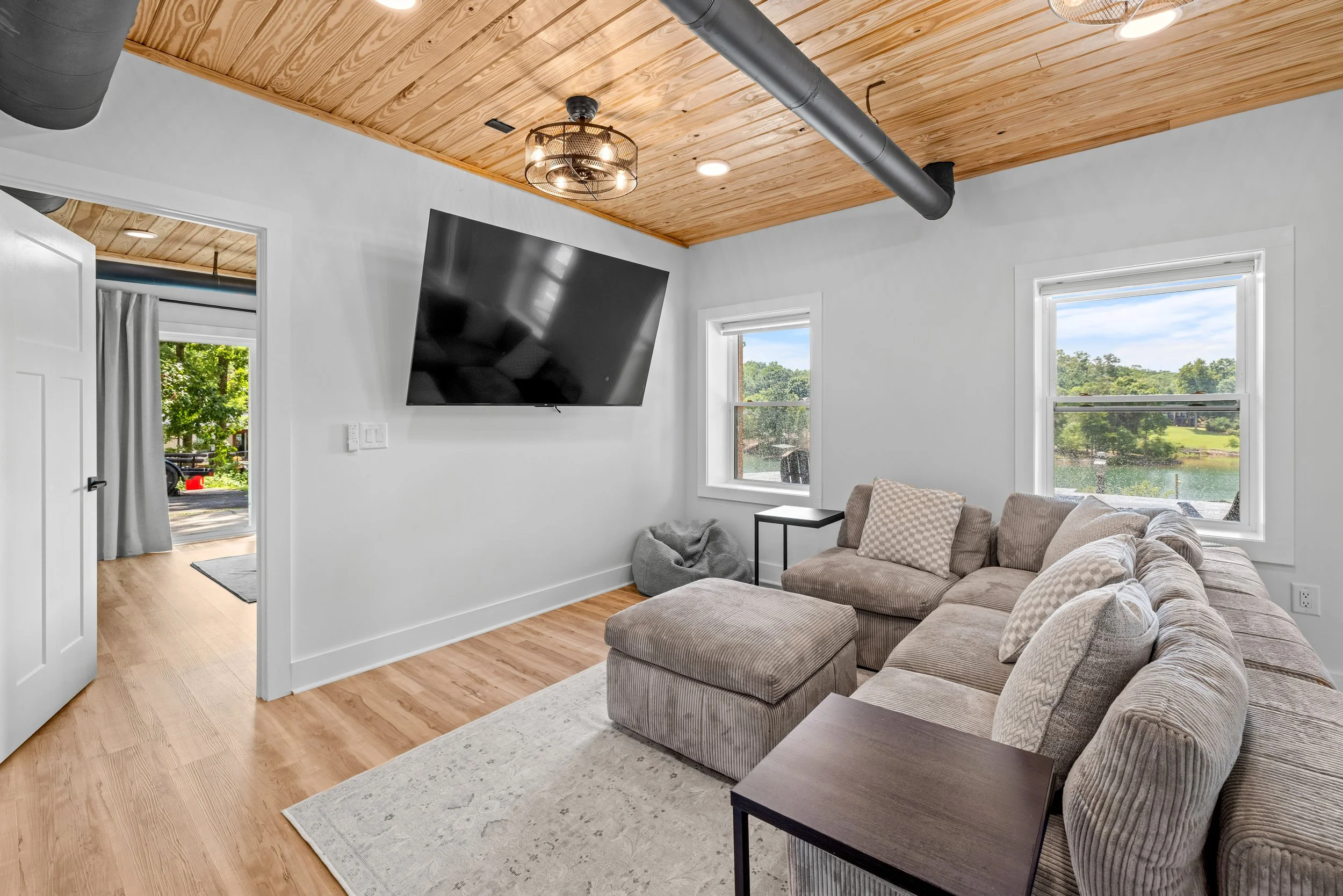 johnsonsproperty-1030.jpg
