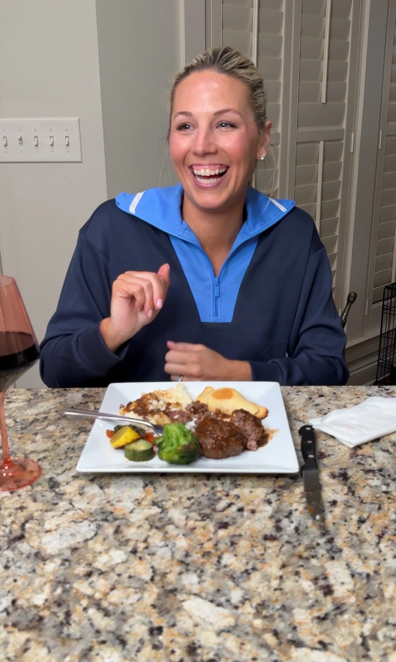Easy Hamburger Steak and Homemade Potatoes&nbsp;