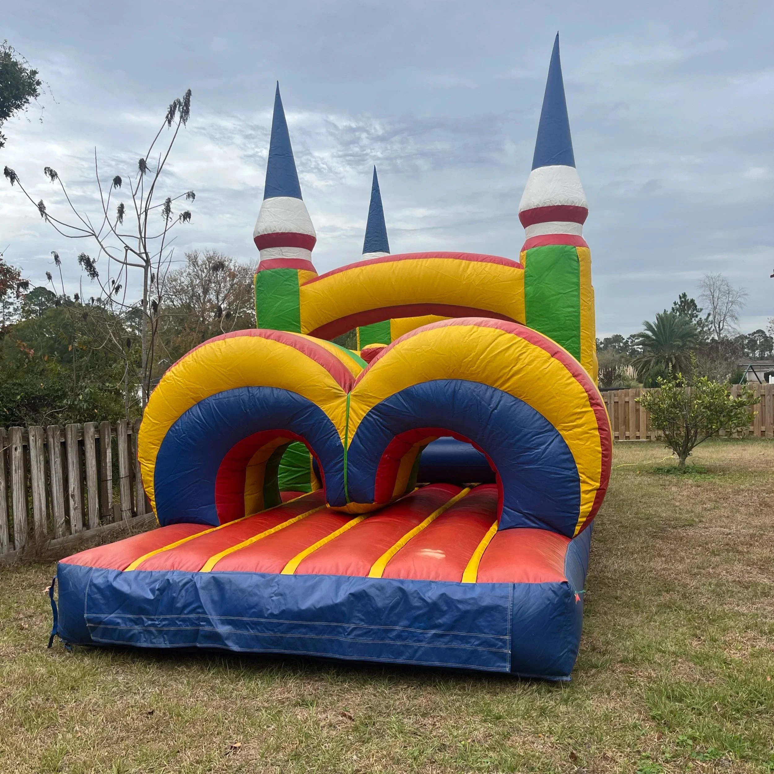 Lil Challenger mini obstacle course rental in Brunswick GA, perfect for toddlers and younger kids.