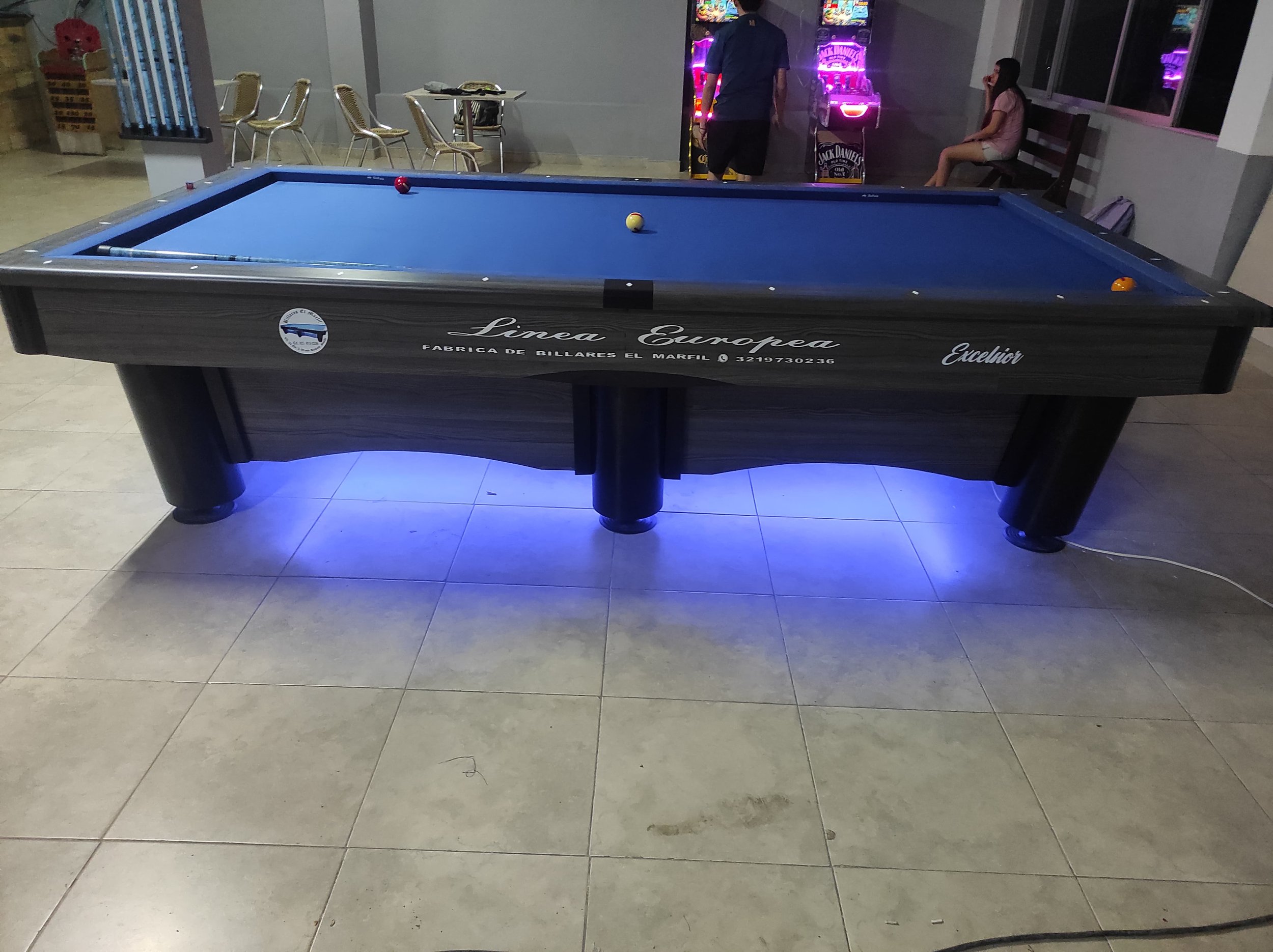 MESA TRES BANDAS LINEA EUROPEA