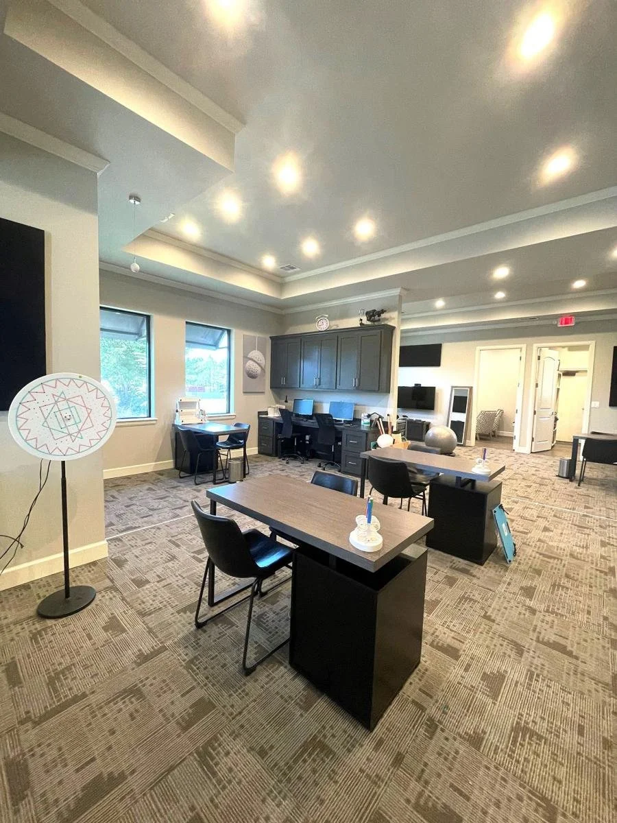 office_tour4.jpg