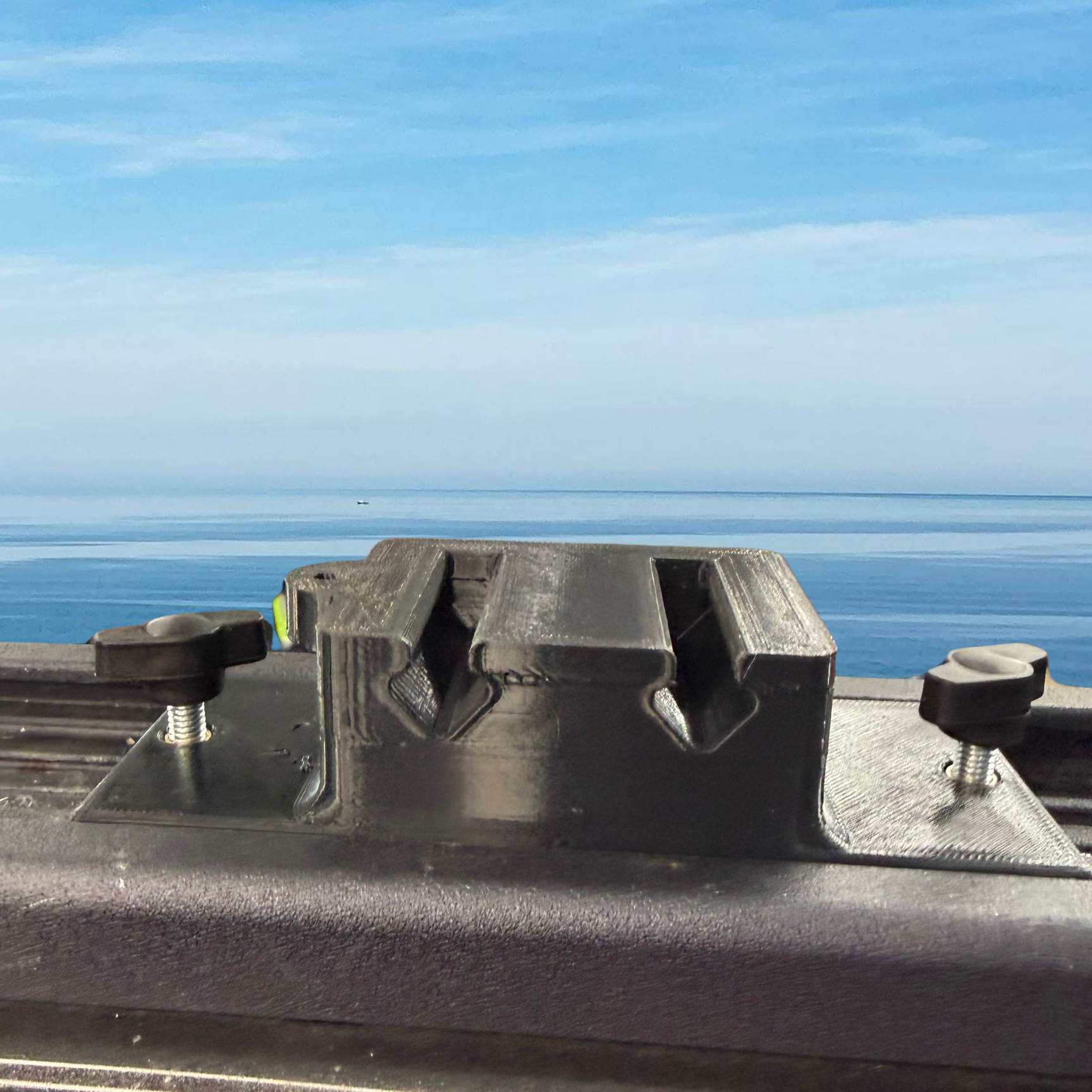 Li-View Accessory Track Mount