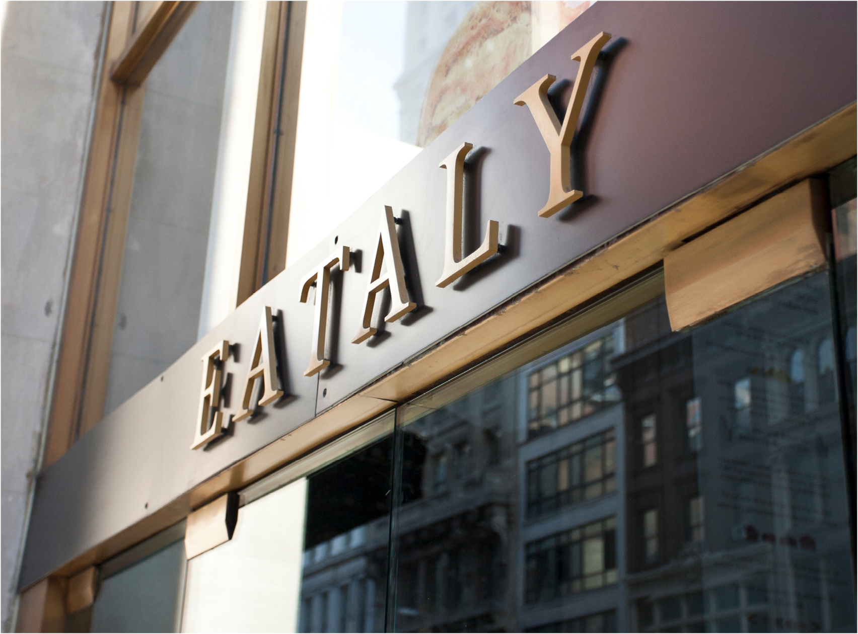 Eataly Brand Book.png