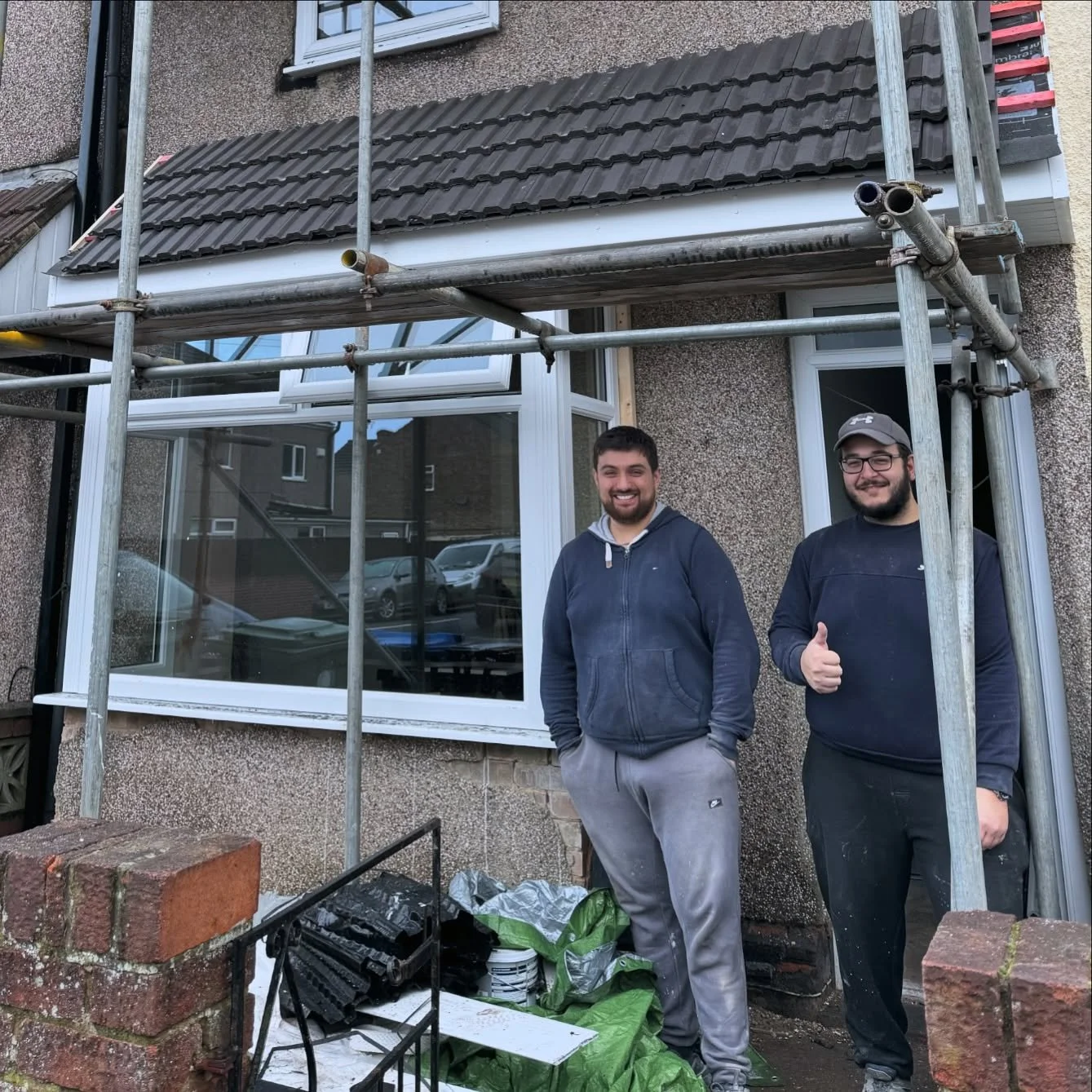 Faces behind the builds! 🏡🔨 We&rsquo;ve been busy putting in the work, but it&rsquo;s time to introduce ourselves.

We&rsquo;re Antonio and Armando, the team behind Reliable Property UK&mdash;turning run-down properties into quality homes. This pro