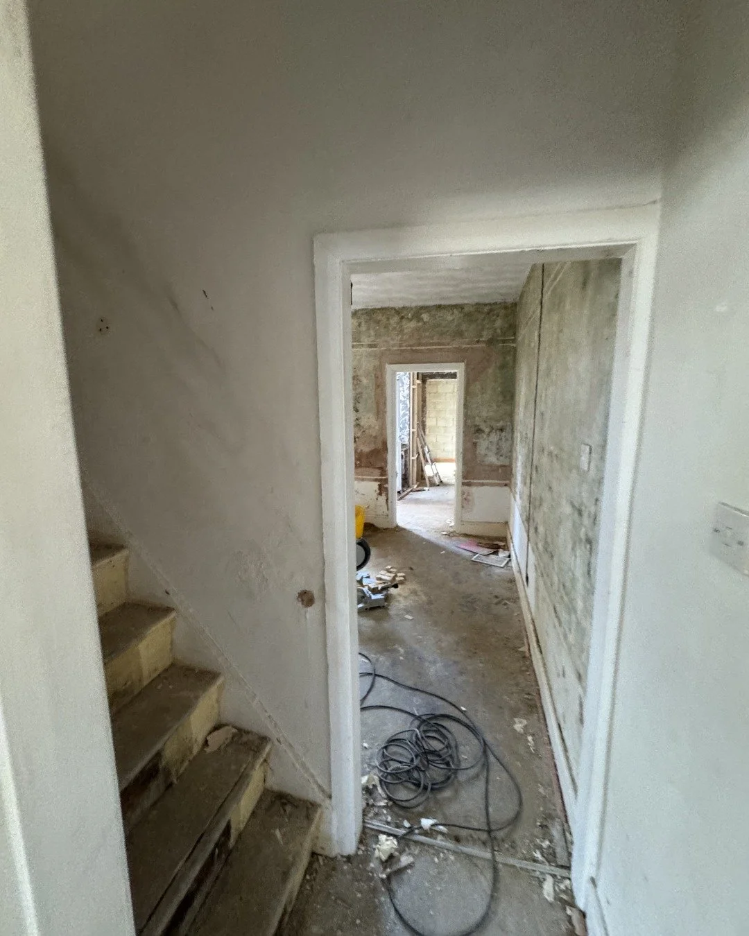 The before stage isn&rsquo;t always pretty, but it&rsquo;s where the transformation starts.

#ReliablePropertyUK #ProjectInProgress #BeforeTheTransformation #PropertyRefurbishment