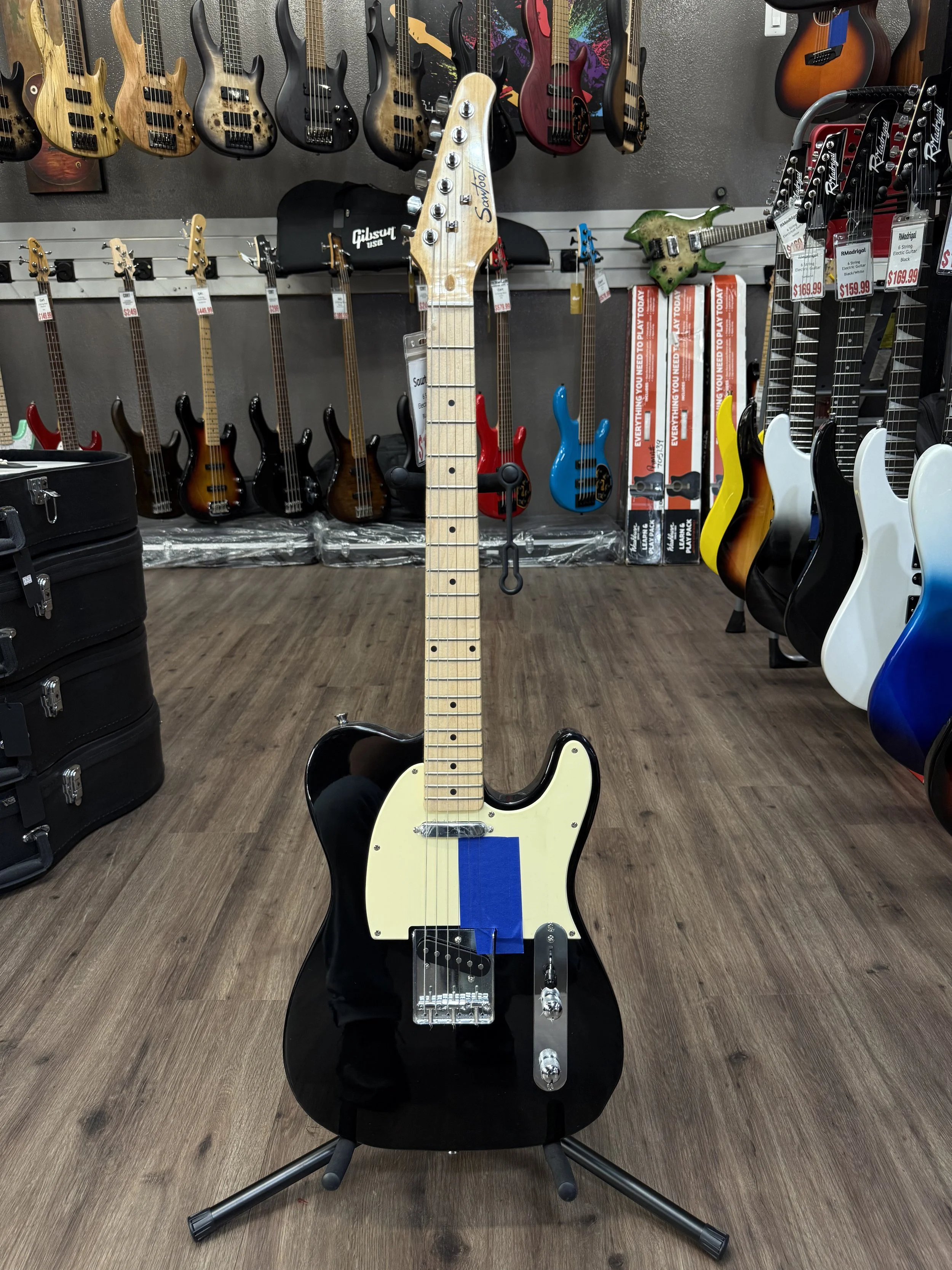 SAWTOOTH TELECASTER BLACK