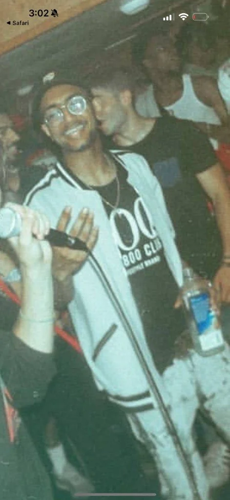 800-club-tee-party.jpg