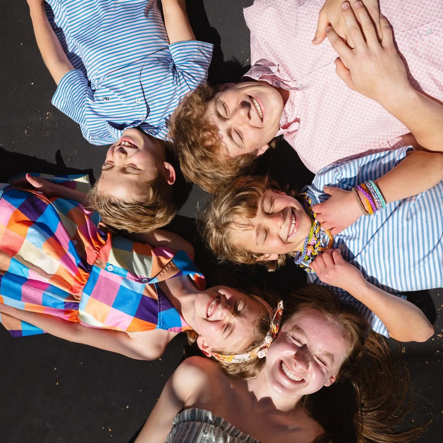 It is with equal parts joy and disbelief that I have to tell you my sessions for 2026 are officially fully booked! I&rsquo;m overflowing with gratitude for all the moments you allow me to be a part of! Thank you for trusting me and for being yourselv