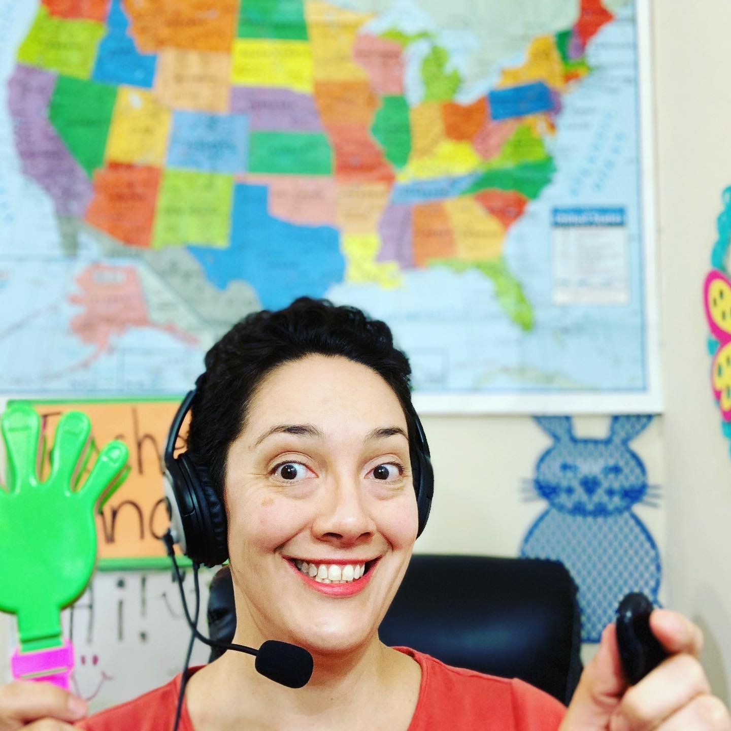 https://m.vipkidteachers.com/mkt/landing/personal?referralToken=c988fb42544d79f16f06210797070282&amp;refereeId=11571887