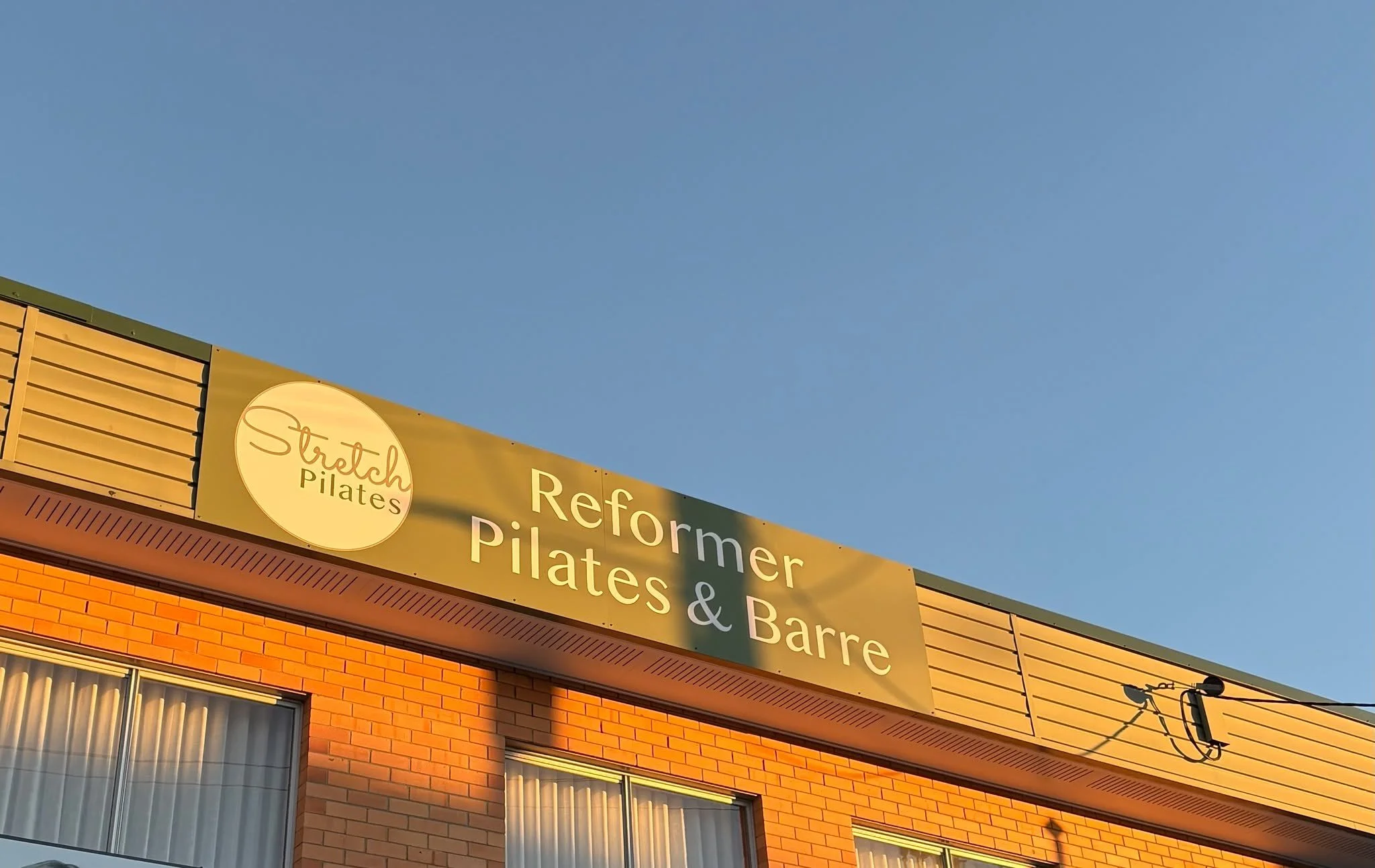 On this day, one year ago&hellip; our studio signs went up.
After months of quietly building behind the scenes, we finally revealed our home in Wynnum - a secret we&rsquo;d kept from the very beginning.
And what a moment it was.

From day one, our Cl