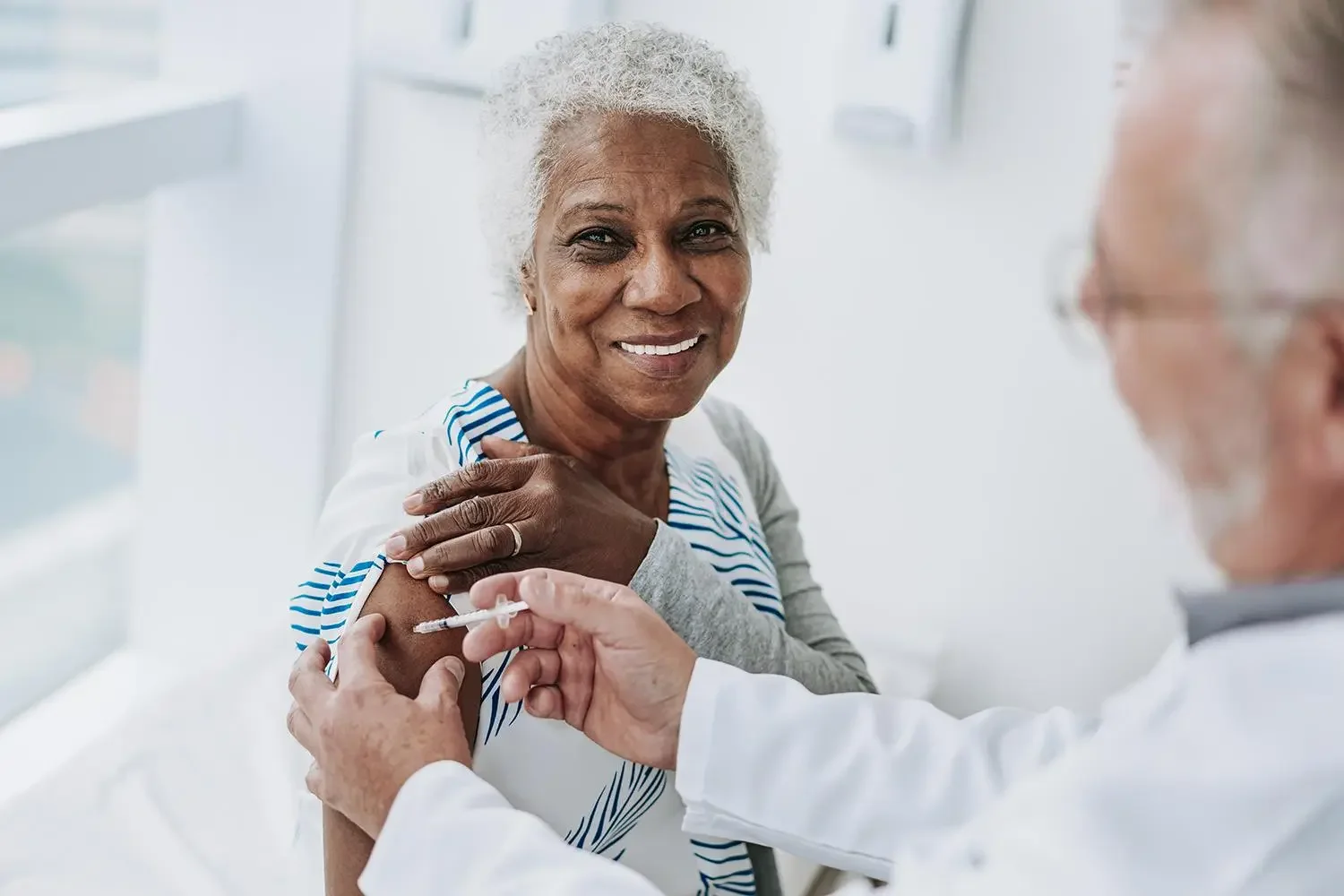 Flu Season &amp; Senior Wellness Checks: Staying Ahead of Illness at Home