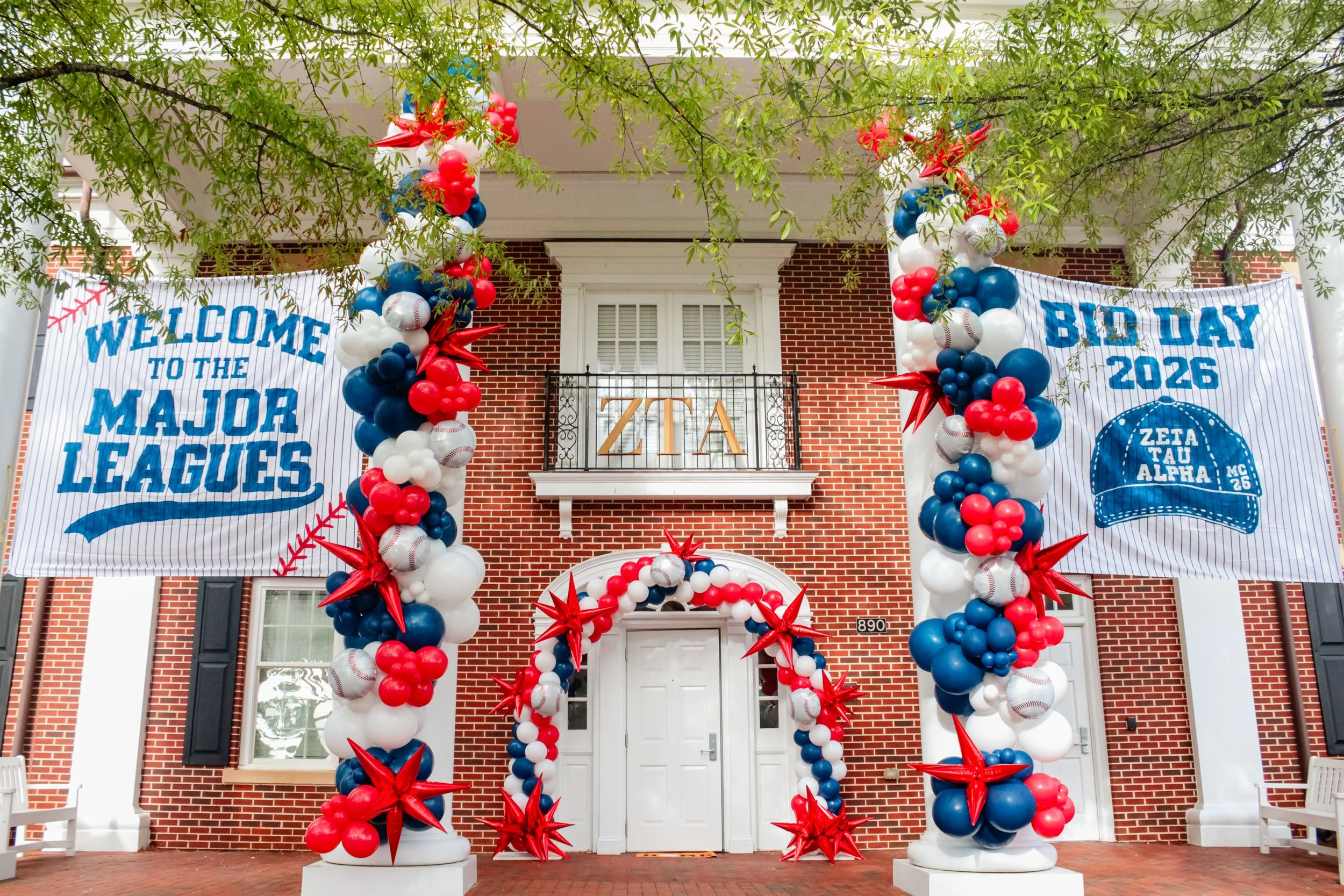 ZTA High Point University - Pittsboro Balloon Decor 