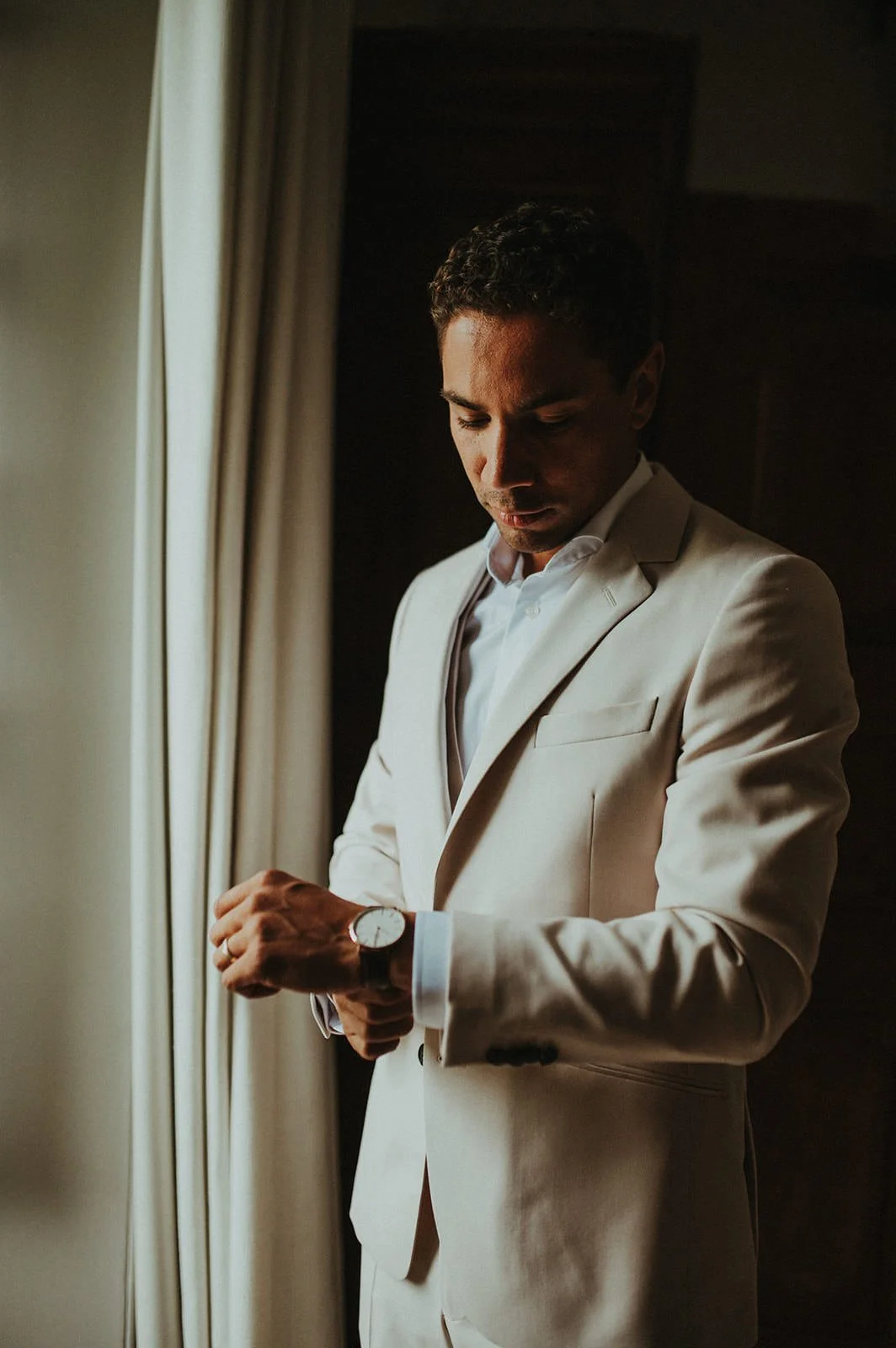 A&L-24-6964 - by Chess Bonte_websize.jpg