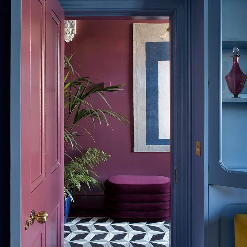 Emotions in GRAPE ROYALE
#visualmoodboard #visualdiaries #welovecolours #graperoyale #series #minimalism #culture #art #architecture #wemakedocumentaries #tellingstories #visualstyle #pantone @type_c_productions