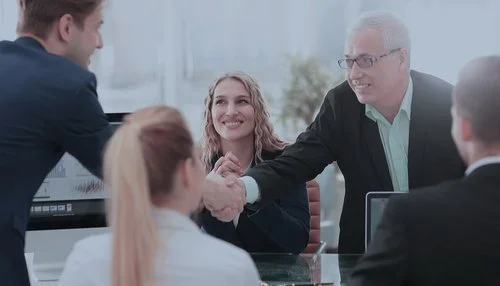 5 Reasons to Keep Your Company Closely Held or Family-Owned