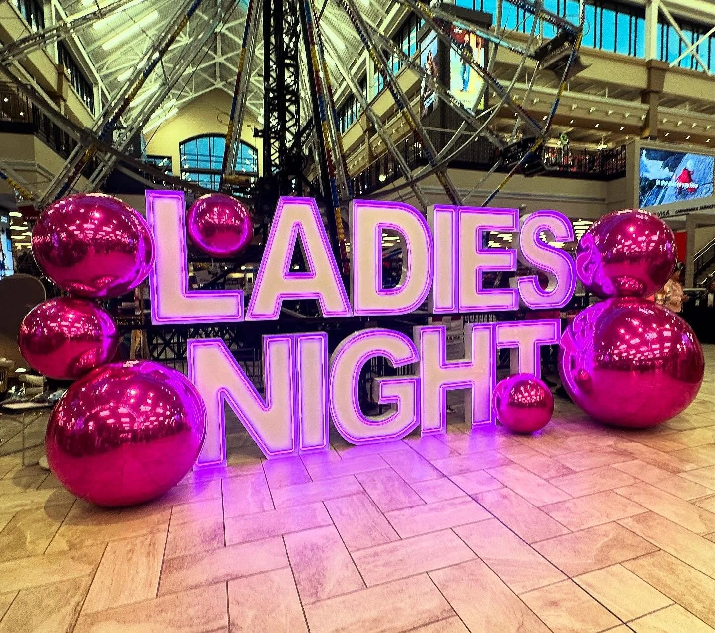 Boise Balloonscapes was honored to debut the Pink Globes at Meridian Scheels&rsquo; Ladies Night Out &mdash; a celebration of strength, sisterhood, and survivorship.

As a breast cancer survivor myself, this installation held deep meaning. This gathe